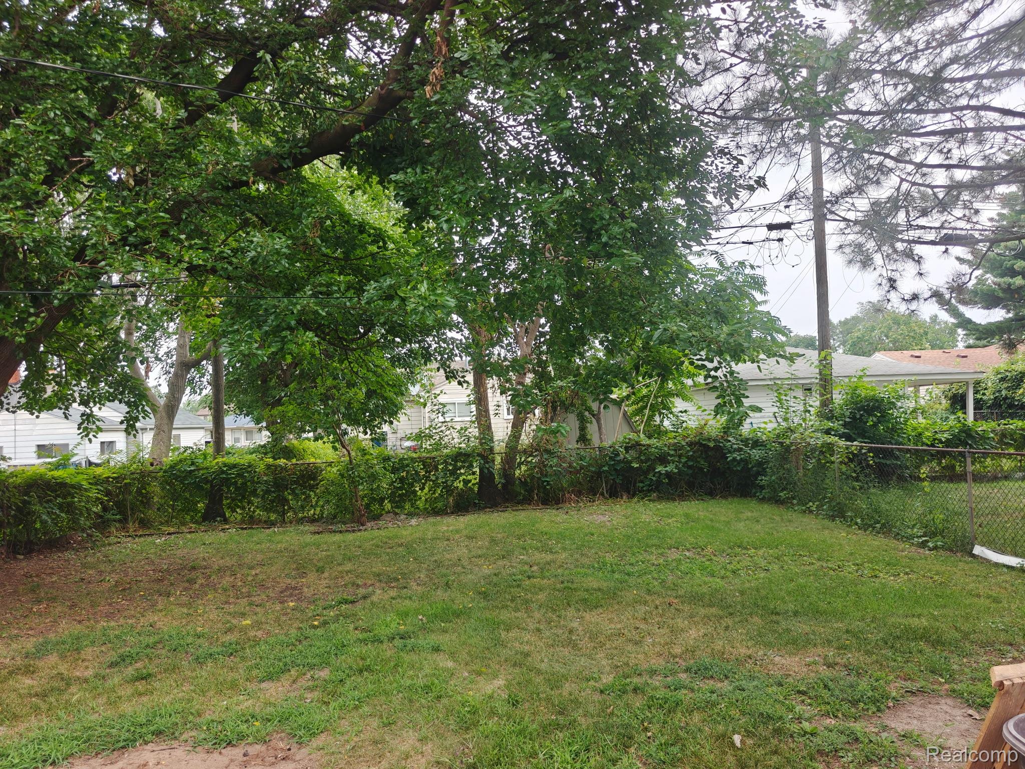 5722 N Silvery Lane Property Photo 16