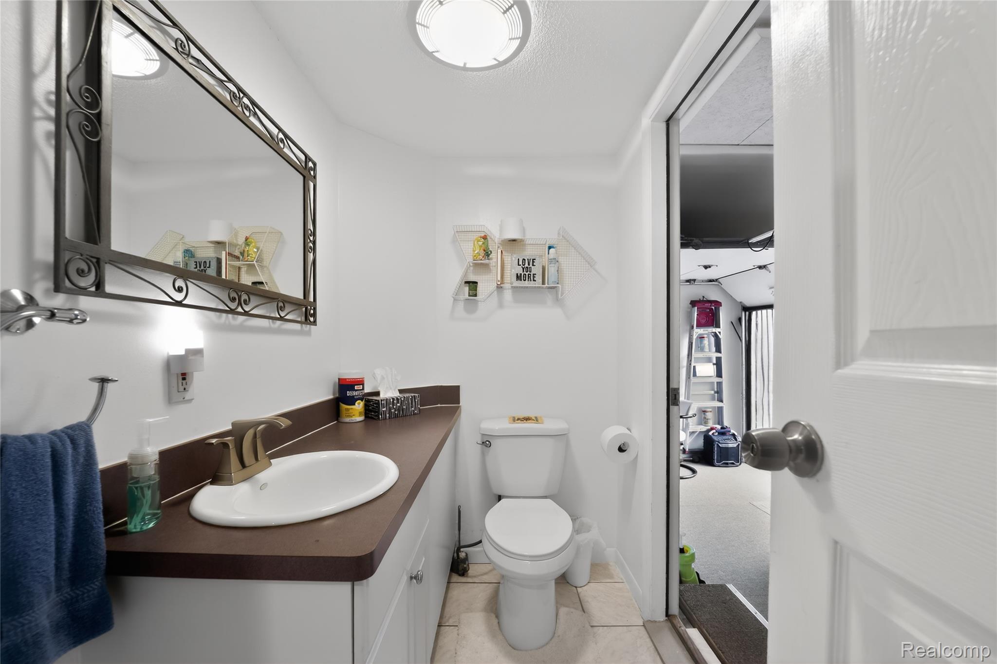 12508 West Shore Drive Property Photo 24