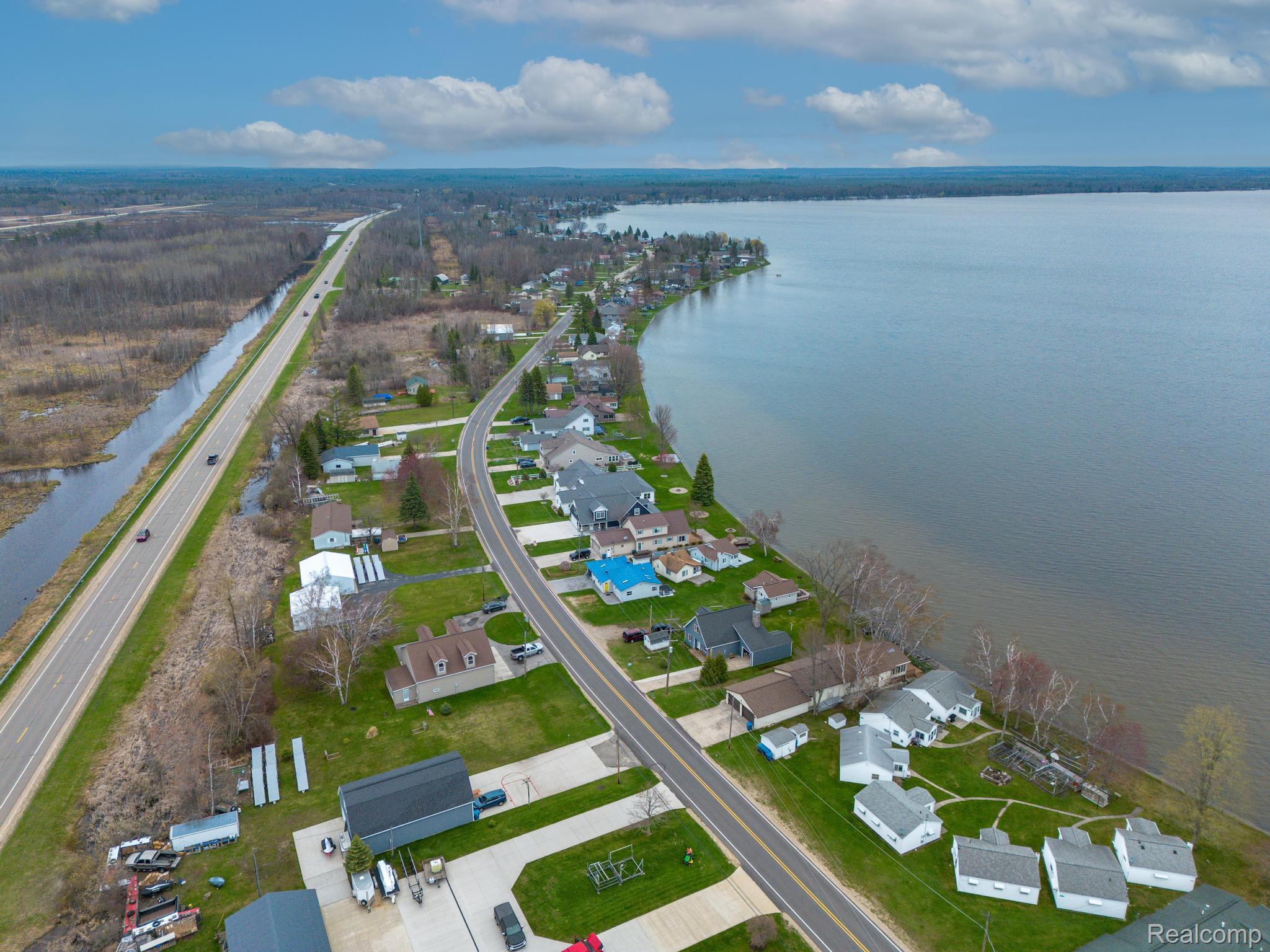 12508 West Shore Drive Property Photo 26