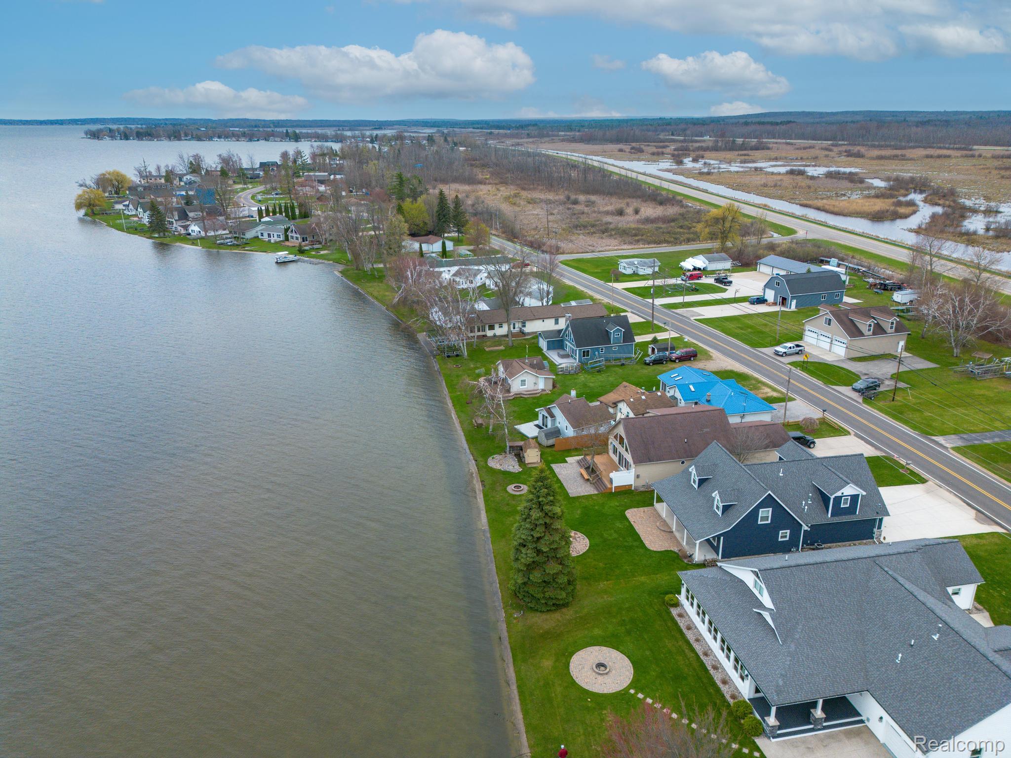 12508 West Shore Drive Property Photo 30