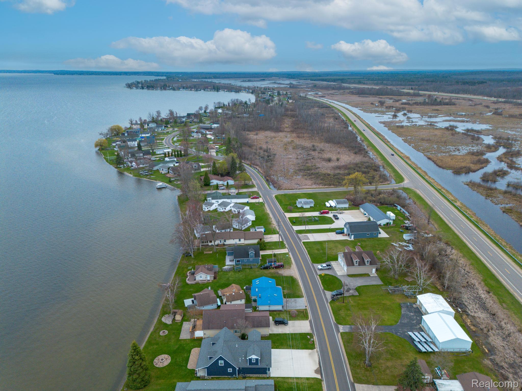 12508 West Shore Drive Property Photo 33
