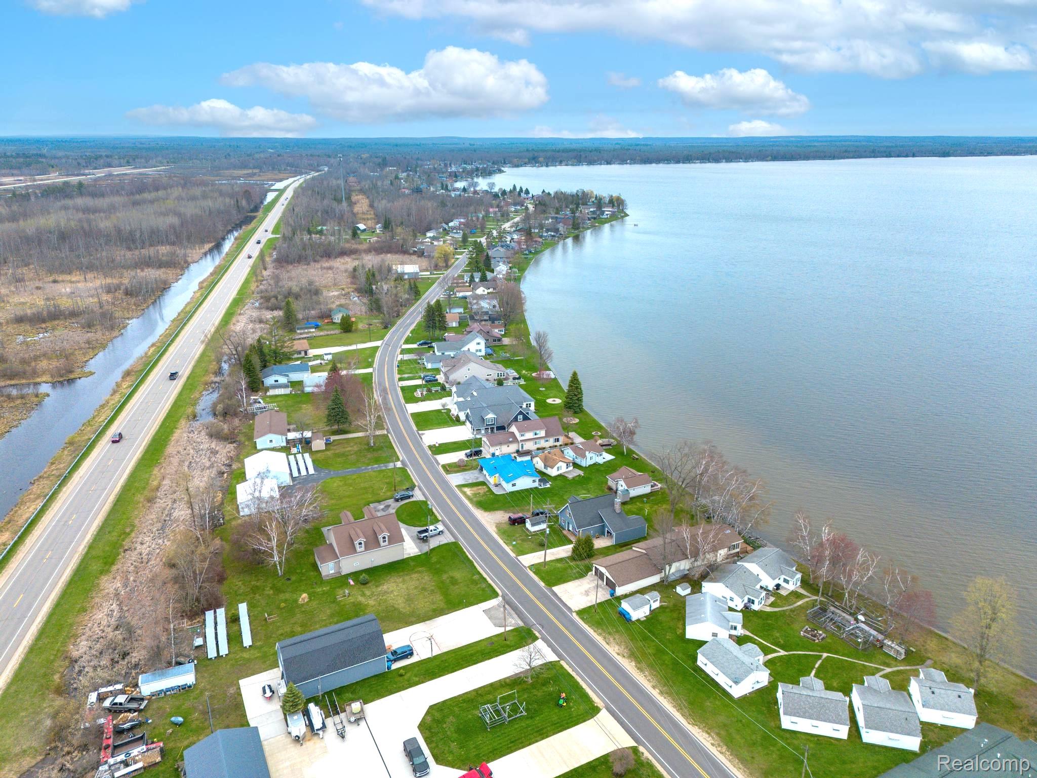 12508 West Shore Drive Property Photo 42