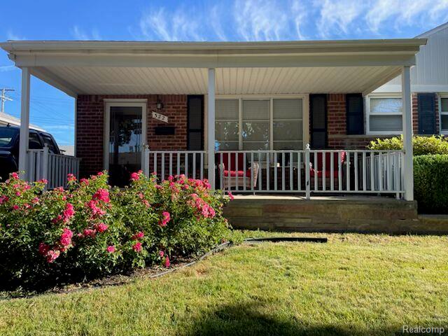 322 Jeffrey Avenue Property Photo 1