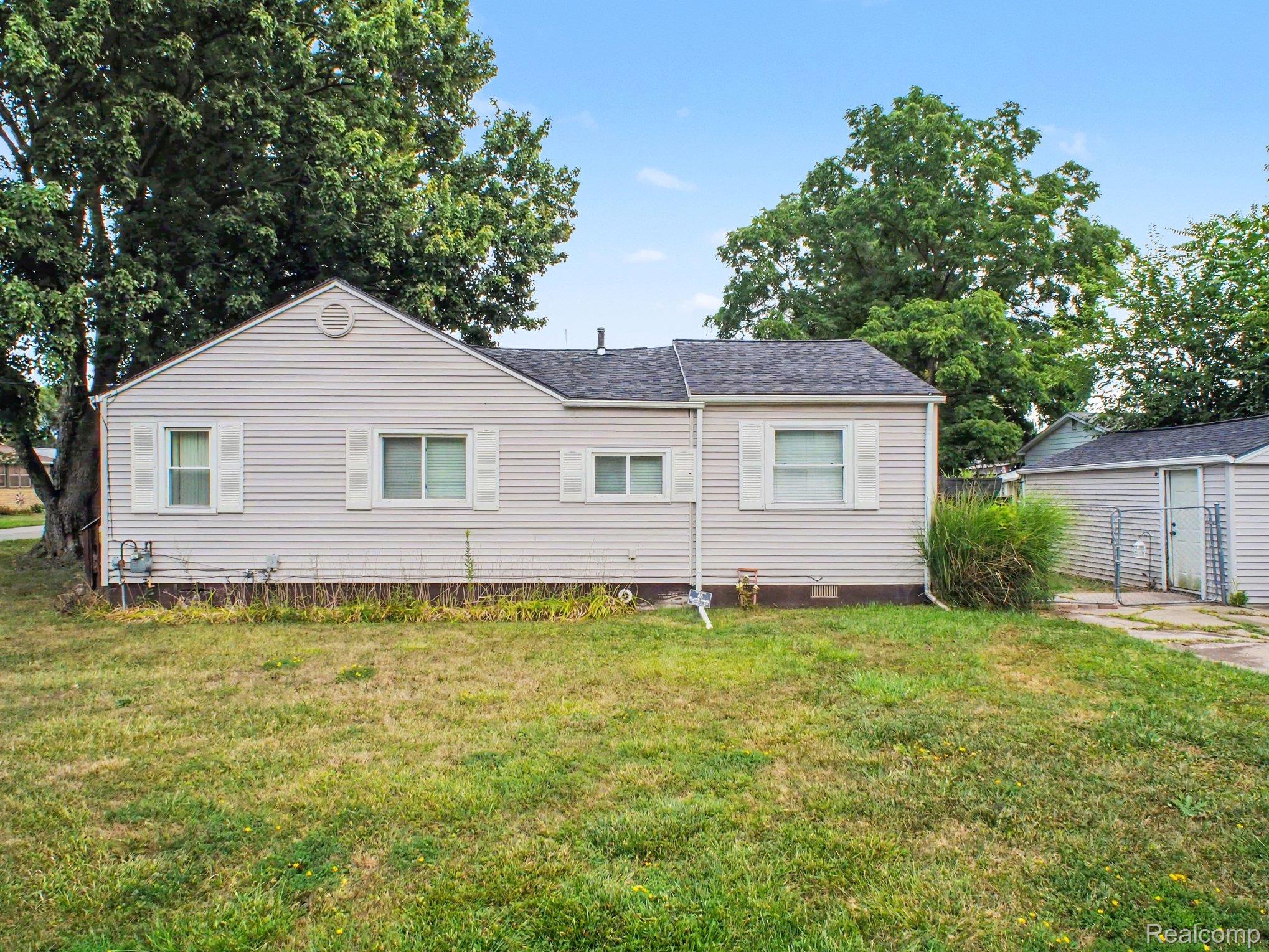 1444 E Williamson Avenue Property Photo 17