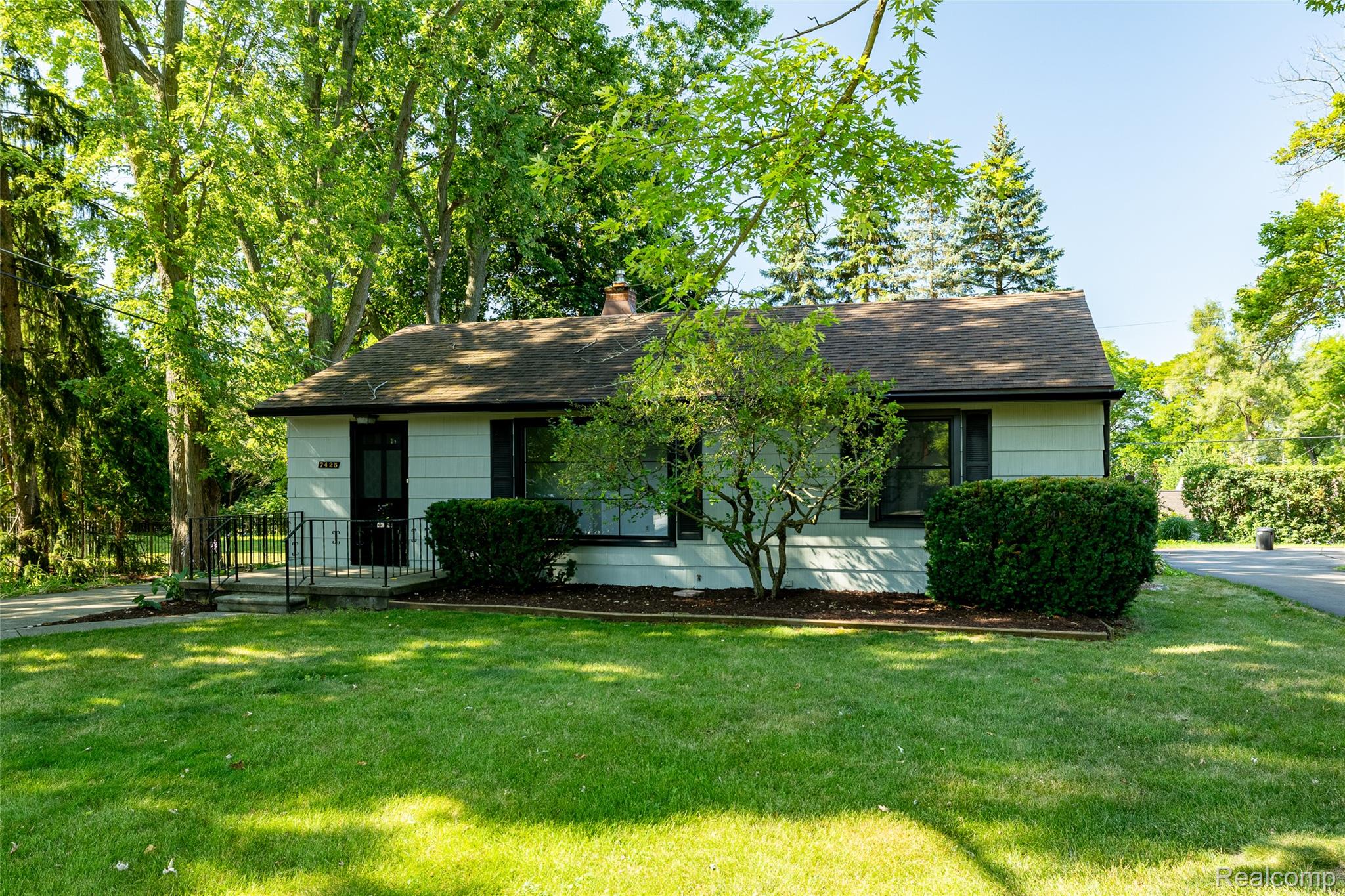 7425 Ann Arbor Street Property Photo 1