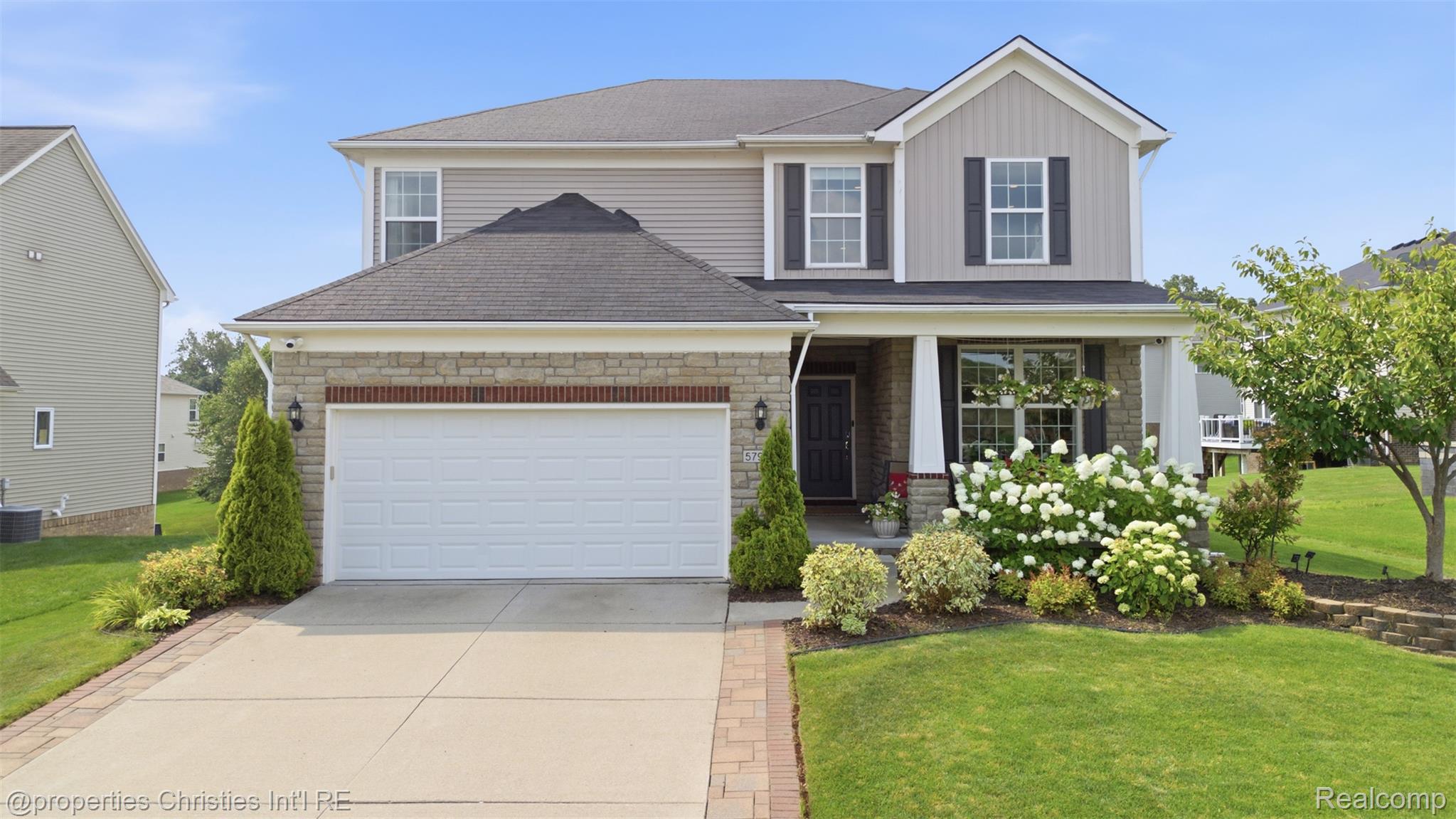 57909 Cider Mill Drive Property Photo 1