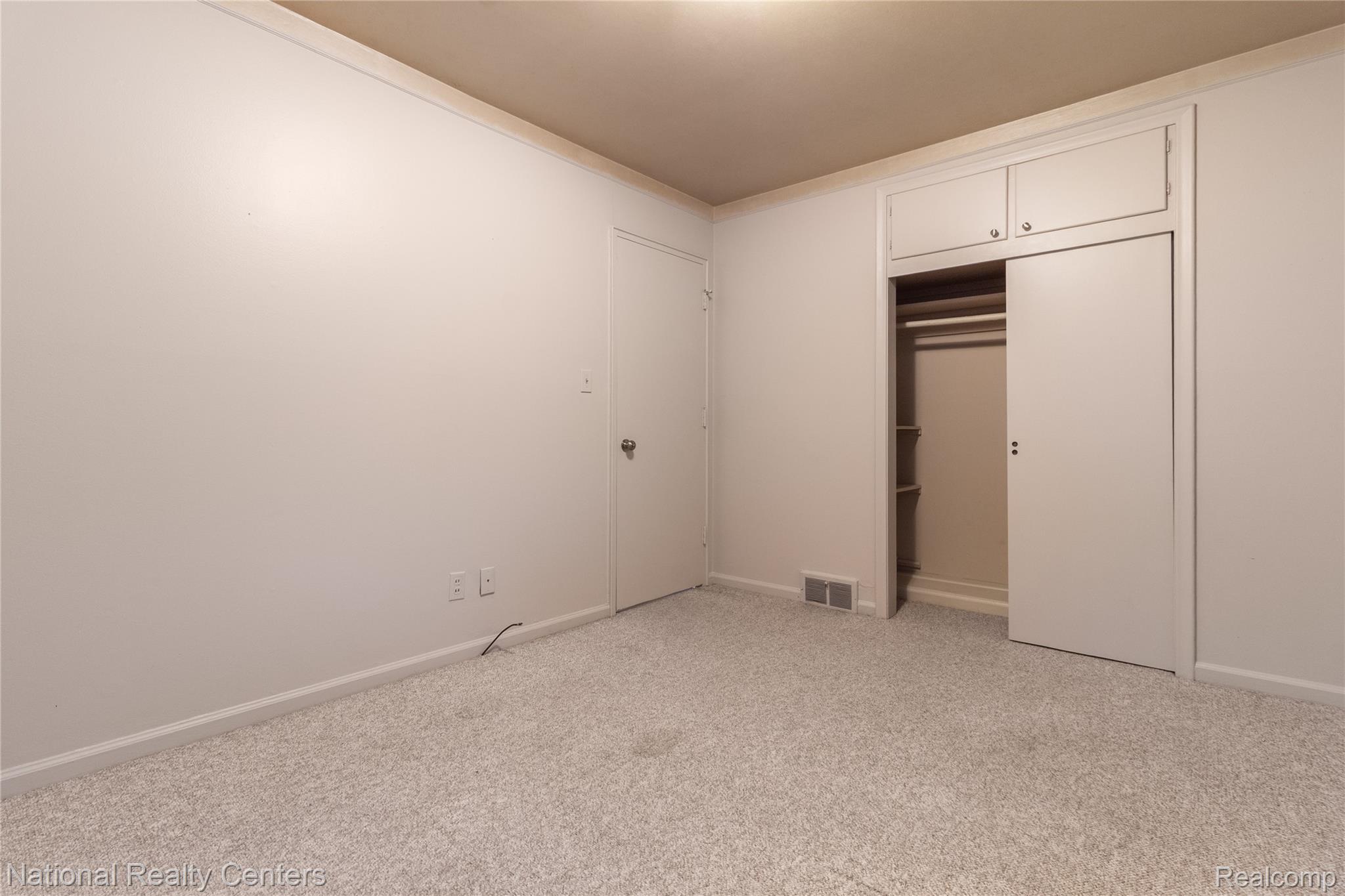 9051 Nathaline Property Photo 20