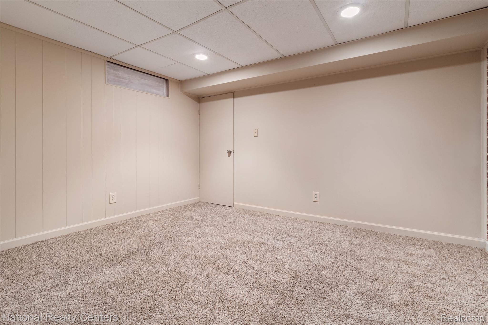 9051 Nathaline Property Photo 29