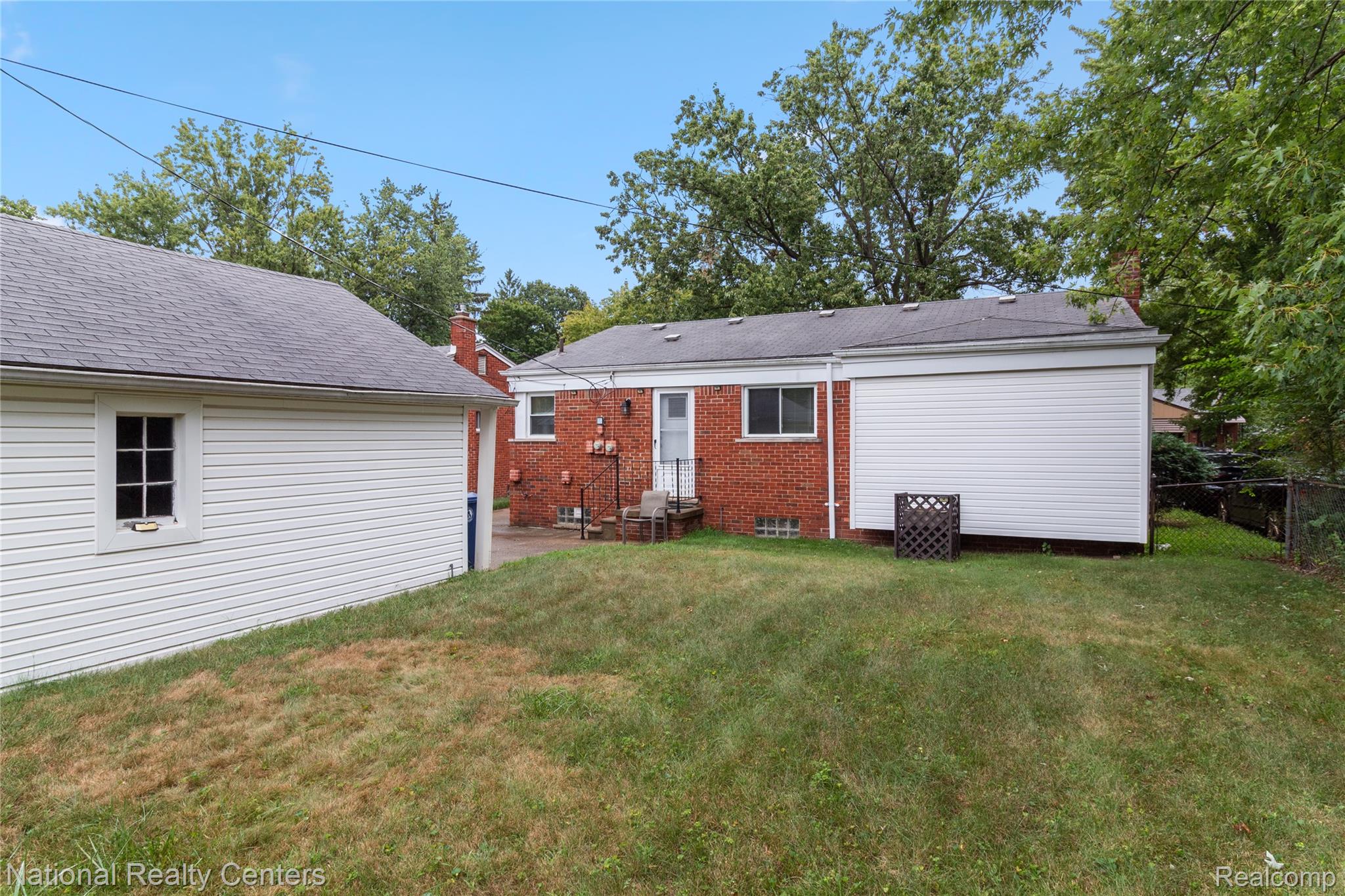 9051 Nathaline Property Photo 37