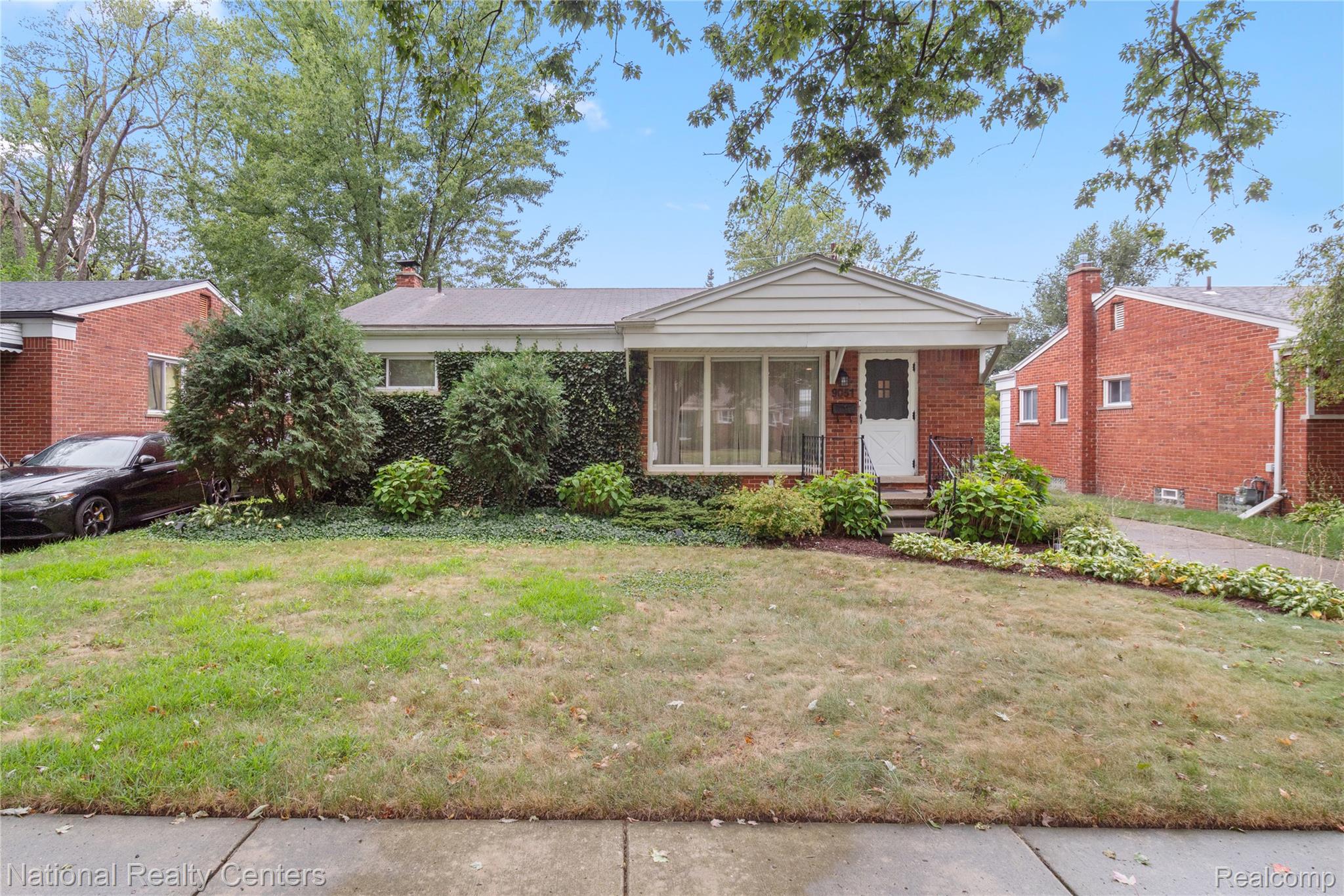 9051 Nathaline Property Photo 42