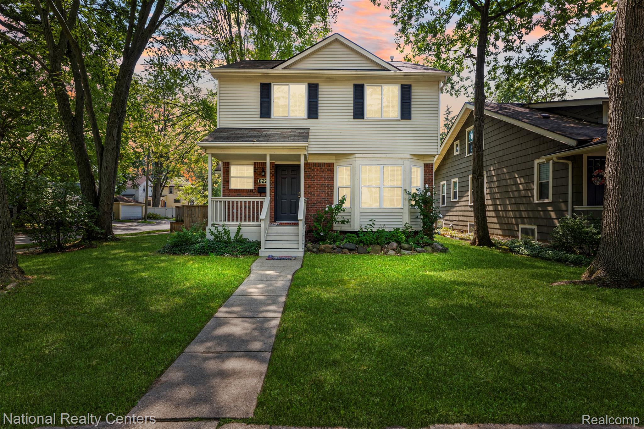 622 Gardenia Avenue Property Photo 1