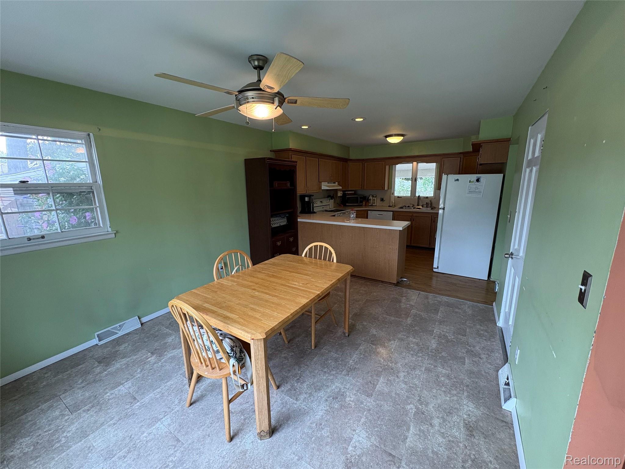 3125 Elk Street Property Photo 5