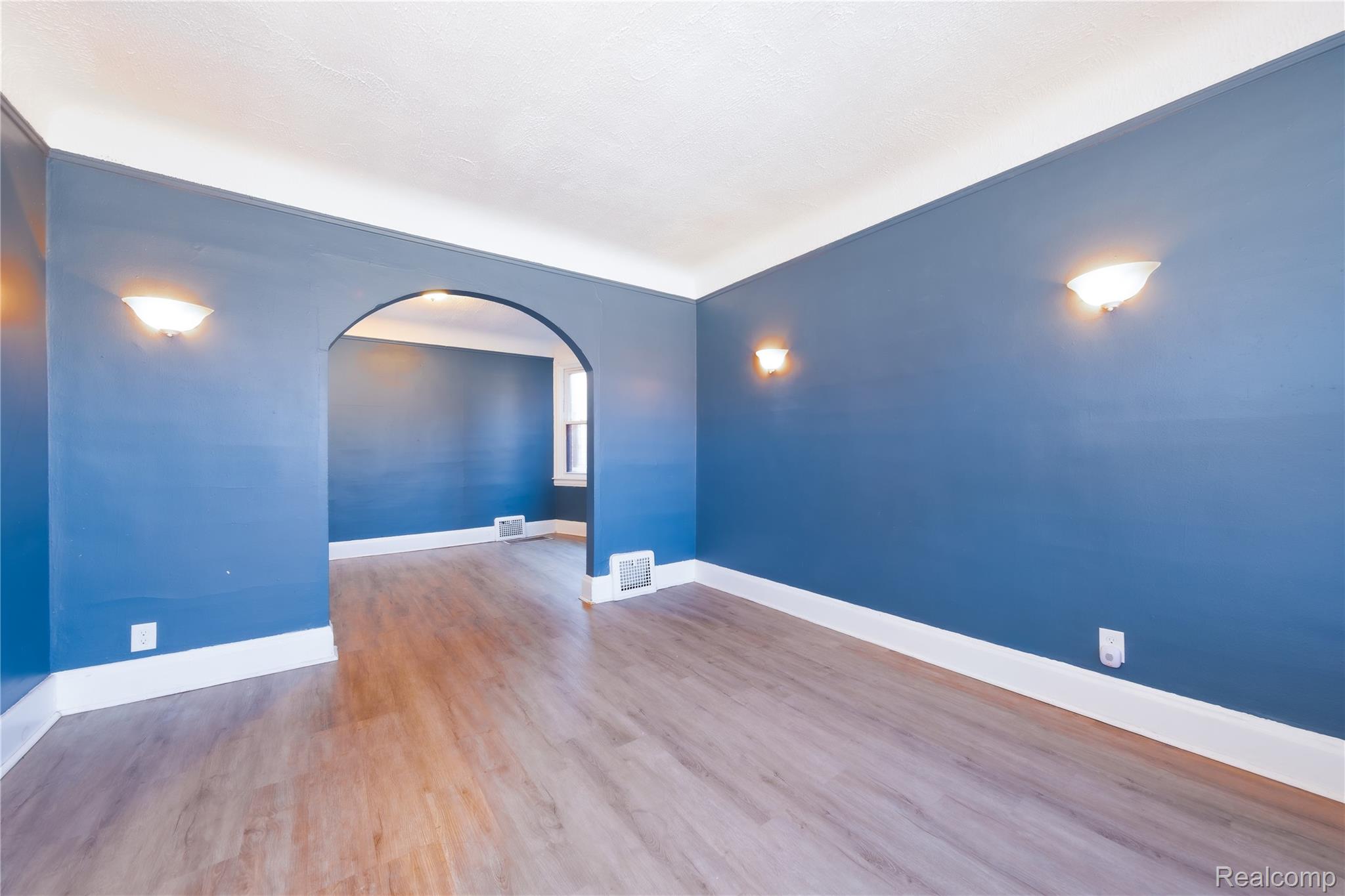 3235 Monterey Street Property Photo 2