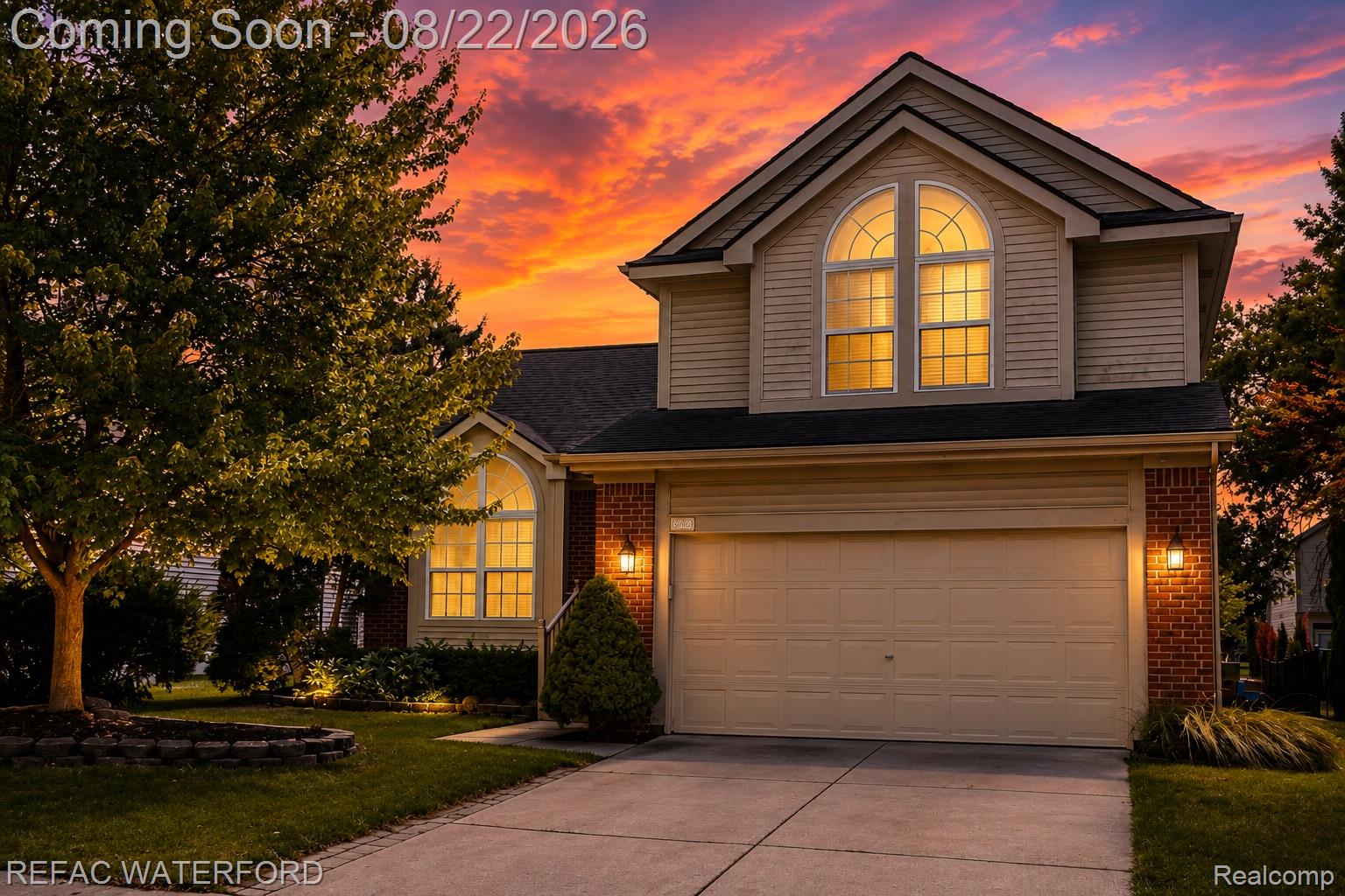 6473 Lake Meadow Drive Property Photo 1