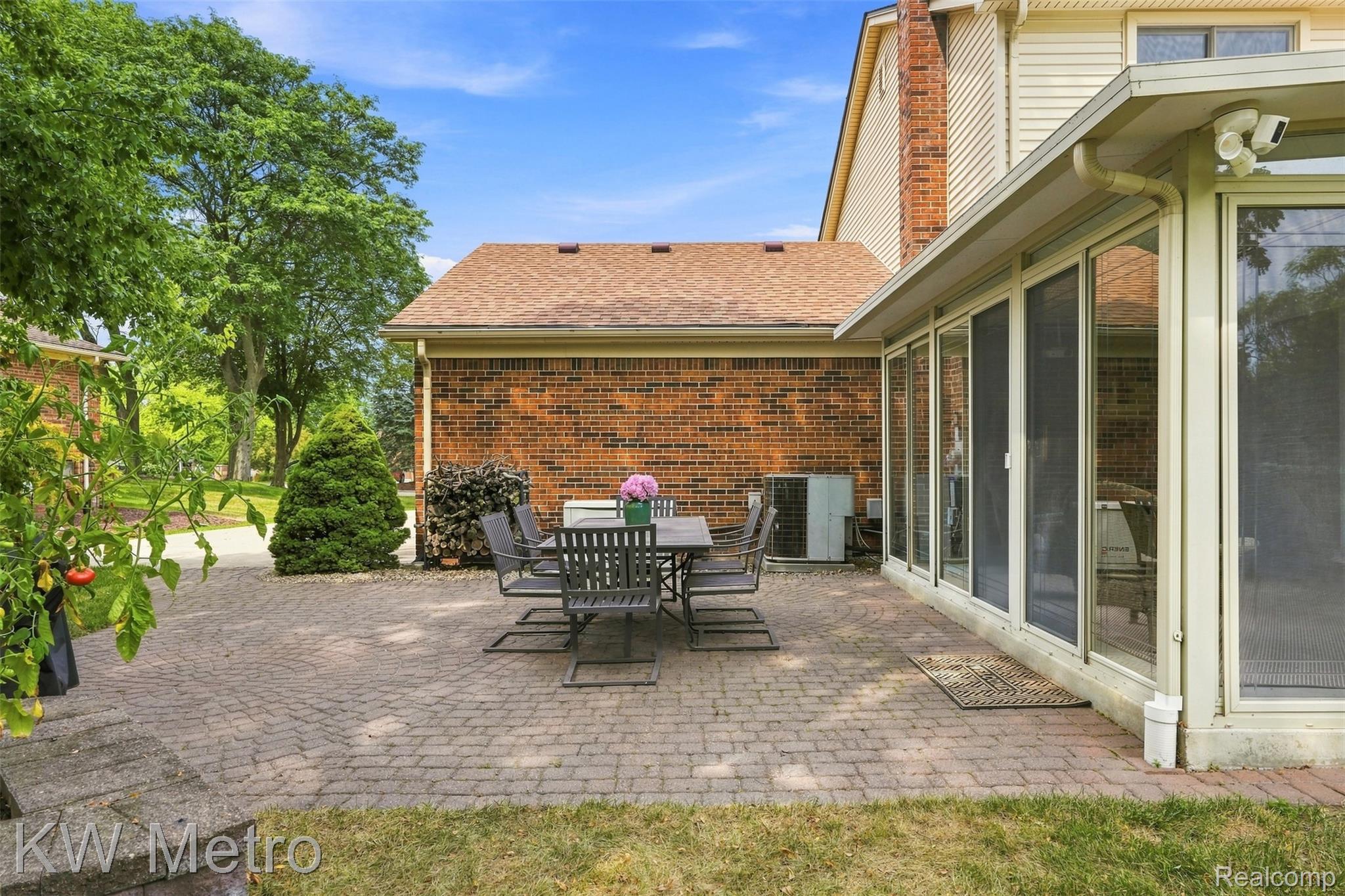 12675 Portsmouth Court Property Photo 29