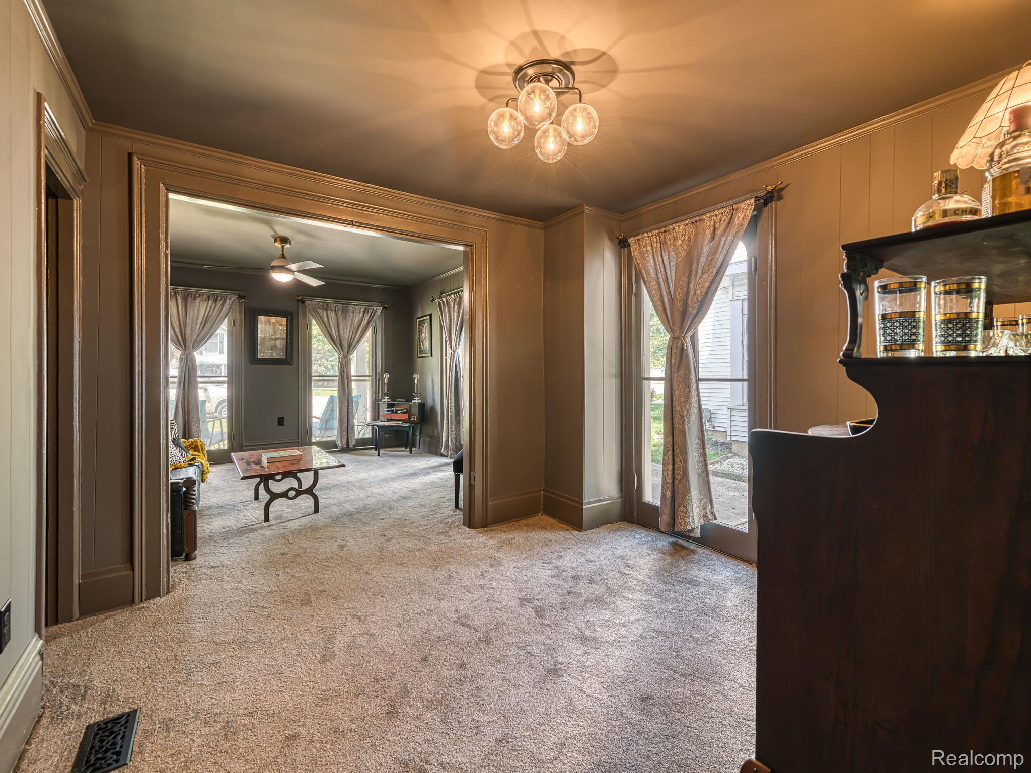 420 N Evans Street Property Photo 19