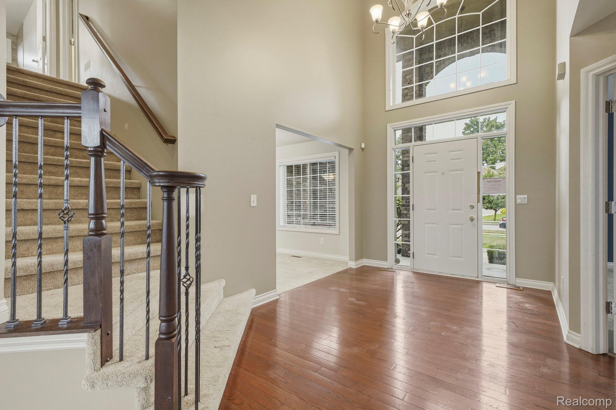39710 W Offshore Drive Property Photo 4