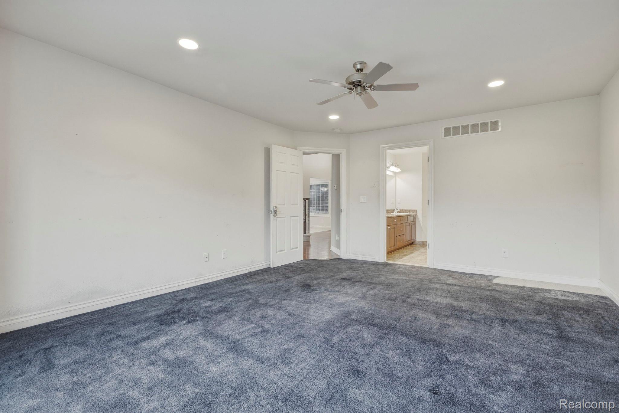 39710 W Offshore Drive Property Photo 24