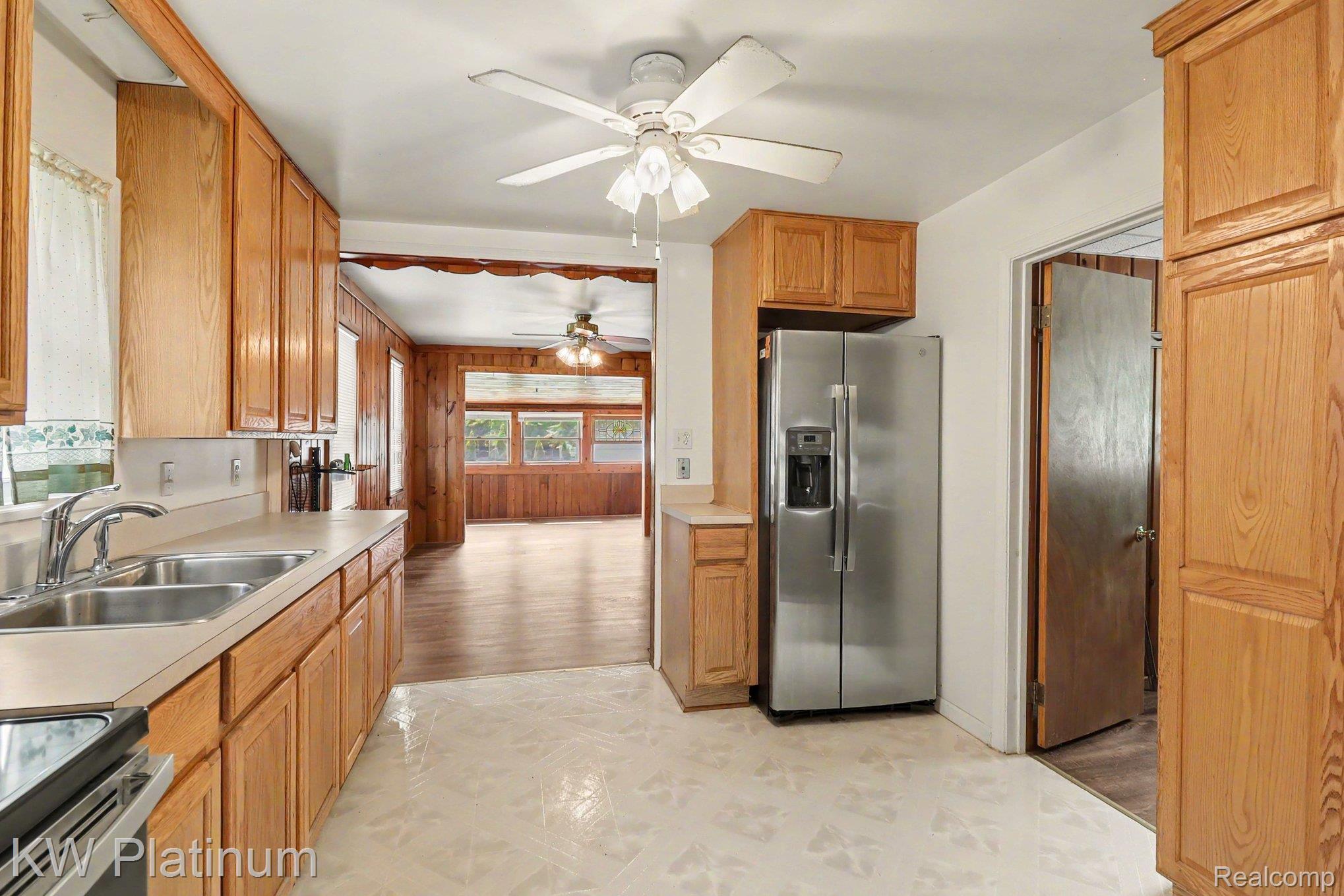 7455 N Woodland Road Property Photo 13