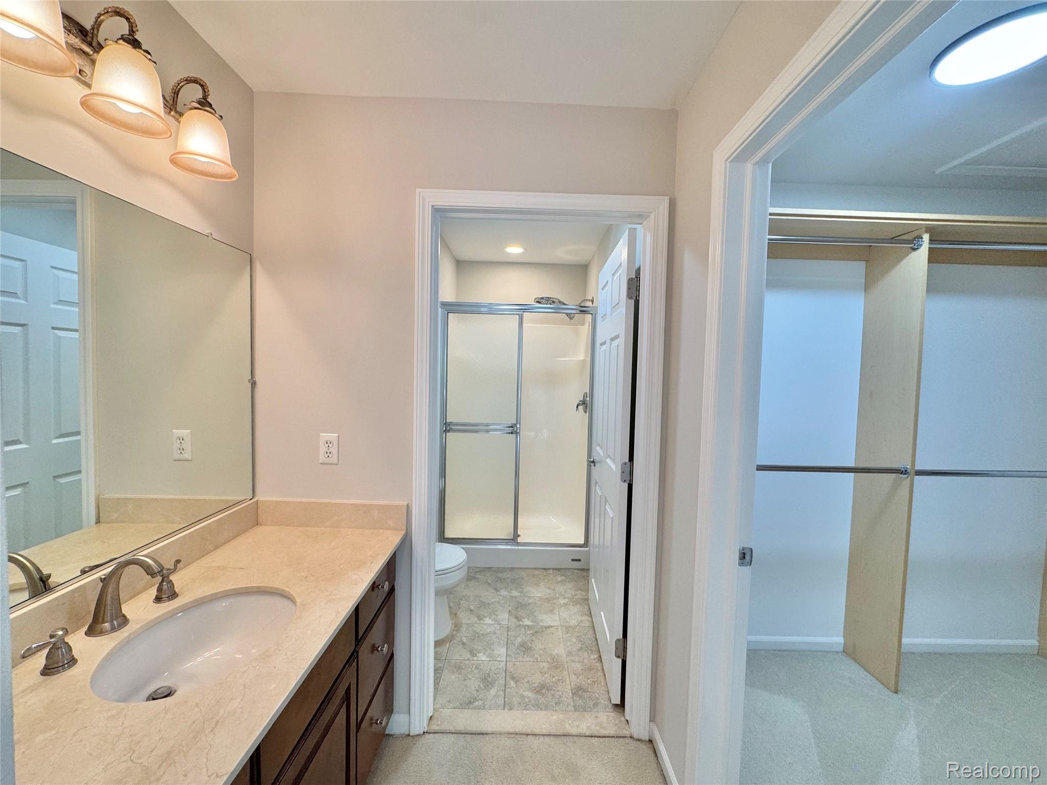 8055 Springdale Drive Property Photo 16