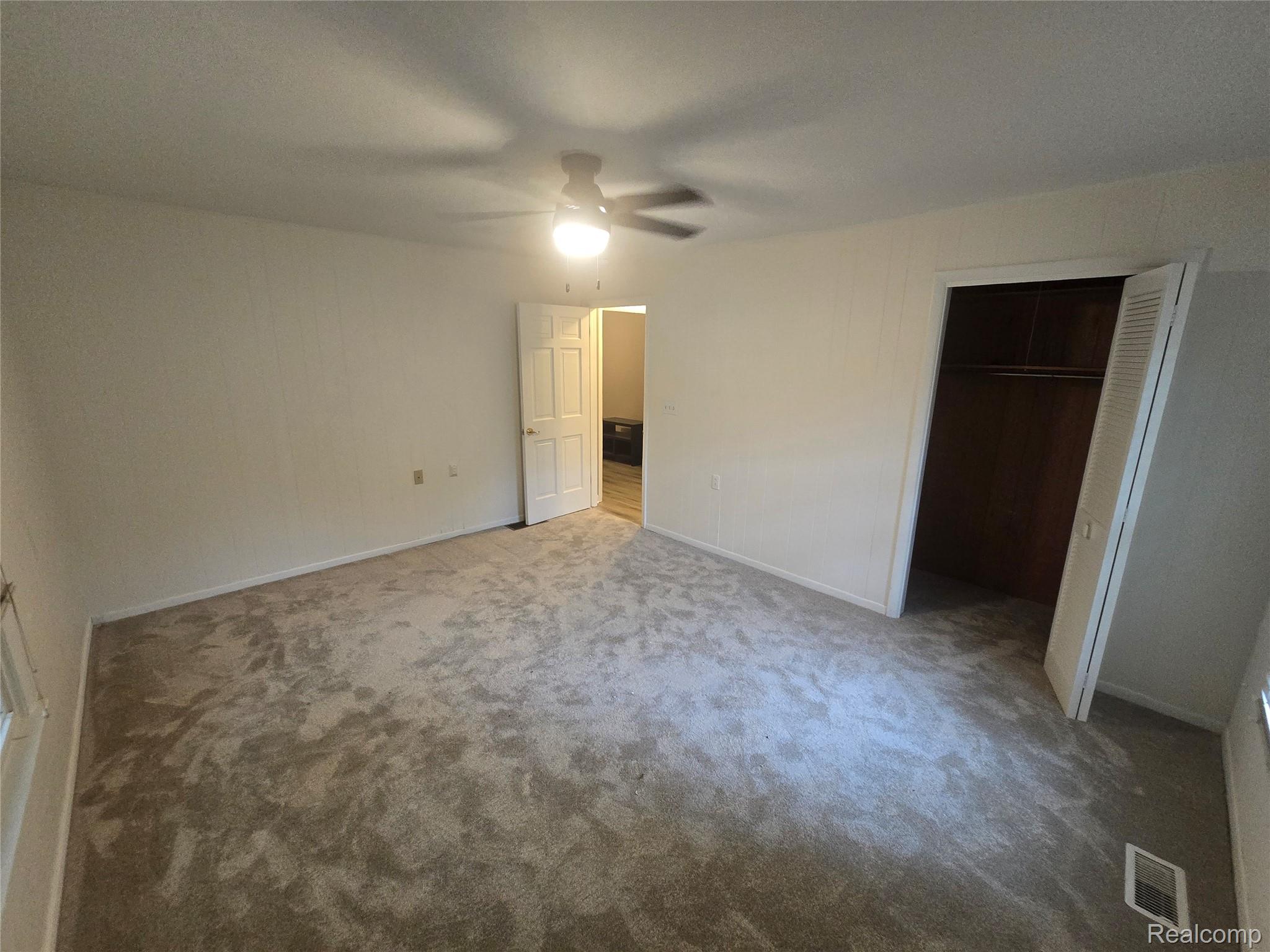 402 E Buchanan Street Property Photo 13