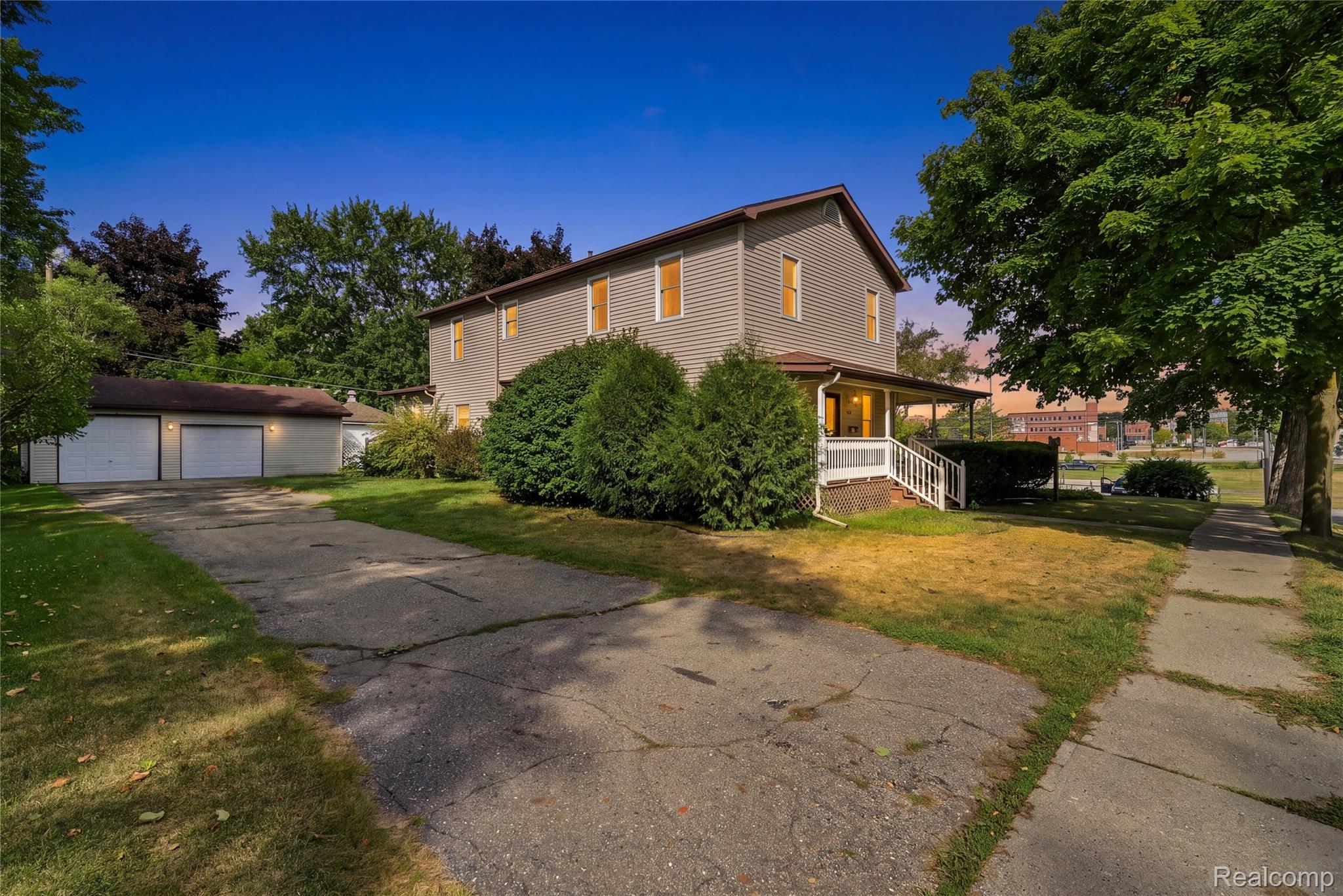 155 Pine Street Property Photo 1