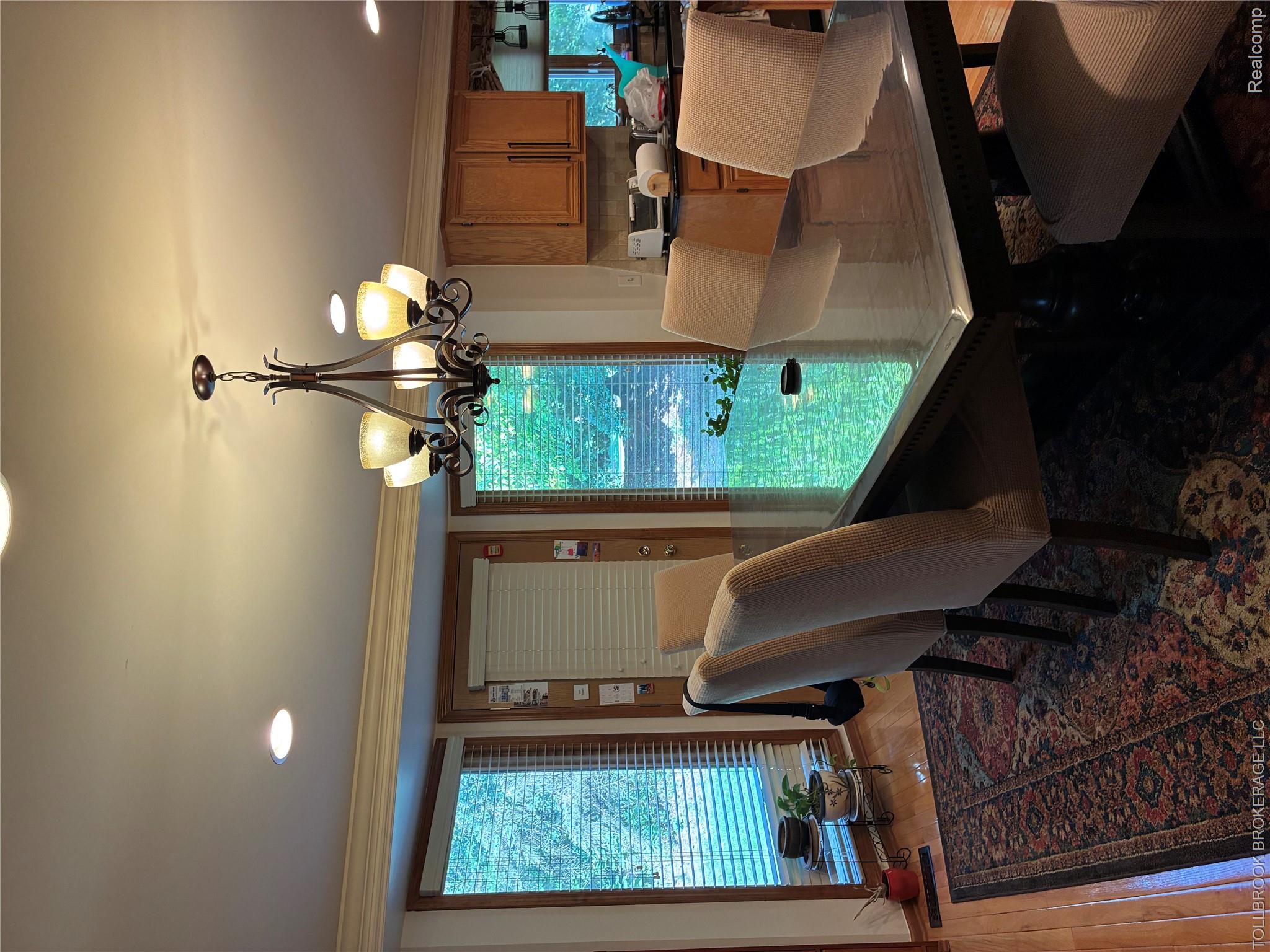 6187 Country Ridge Drive Property Photo 10