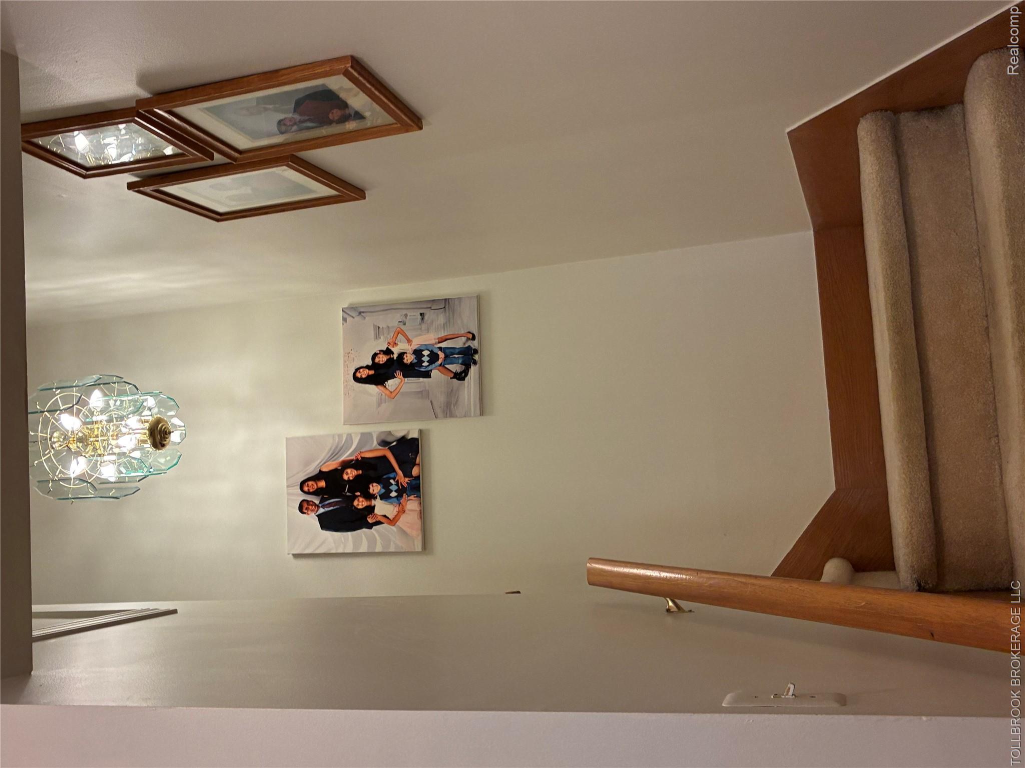 6187 Country Ridge Drive Property Photo 14