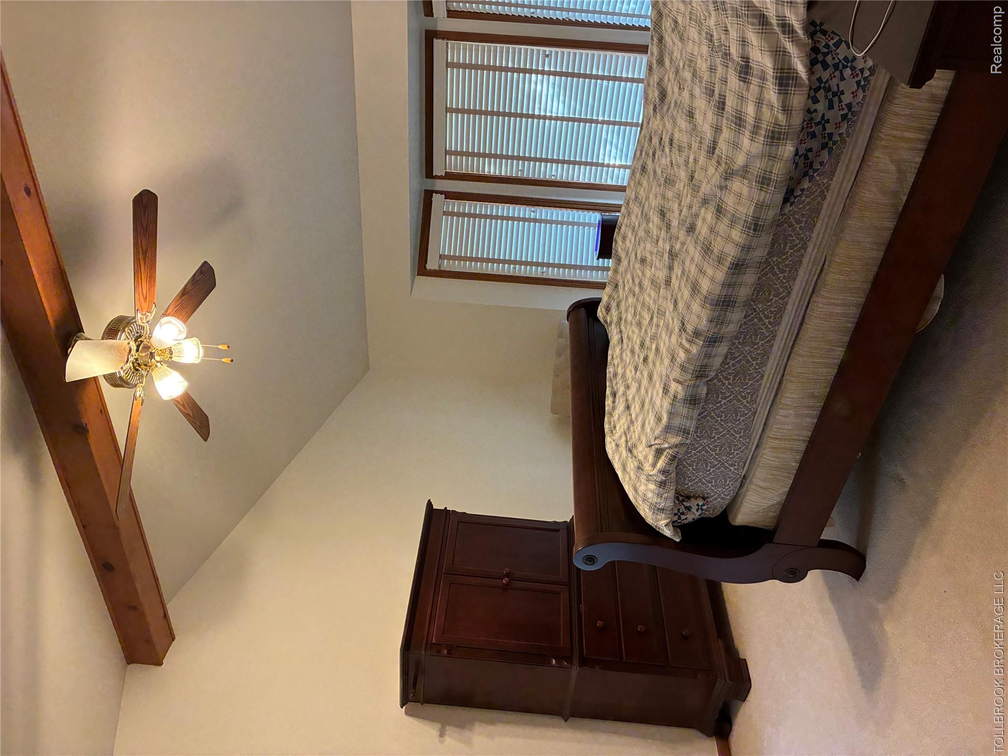 6187 Country Ridge Drive Property Photo 17