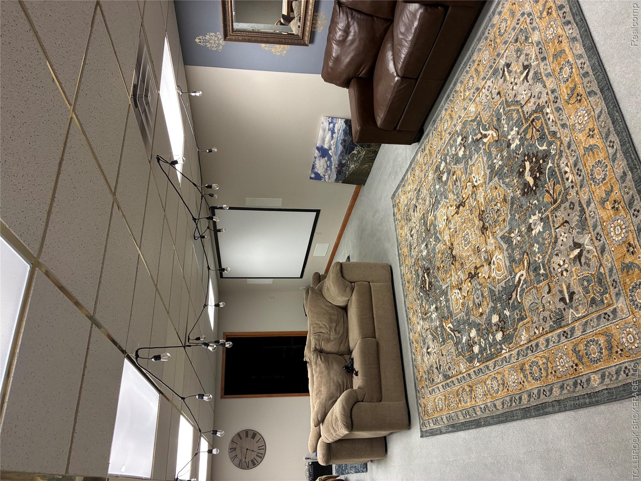 6187 Country Ridge Drive Property Photo 23