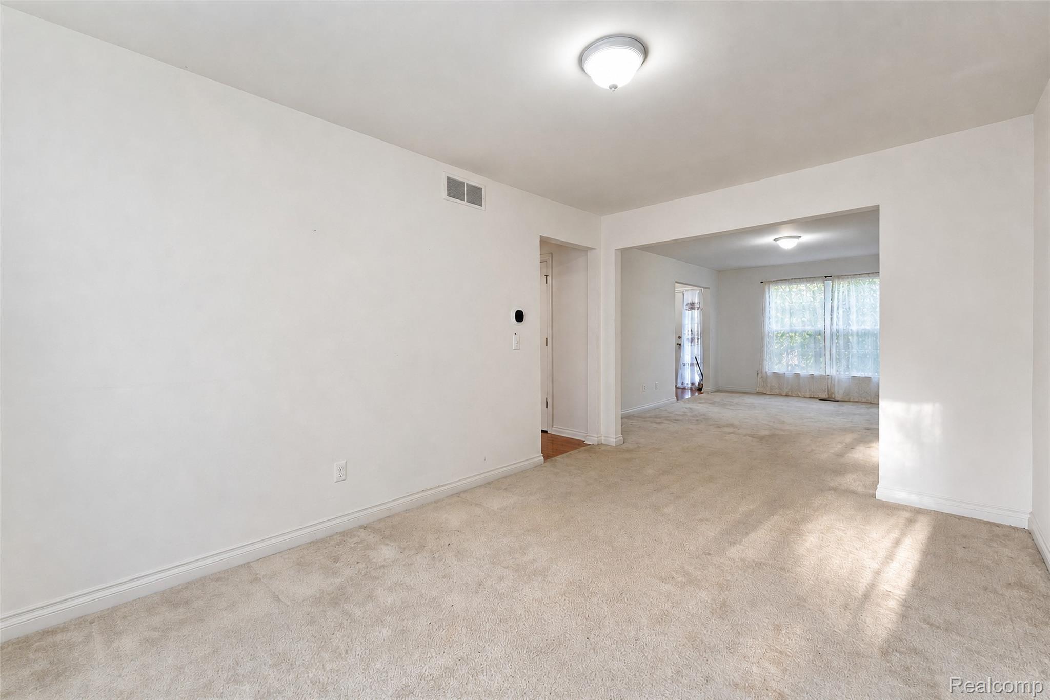 446 Cherry Stone Drive Property Photo 4