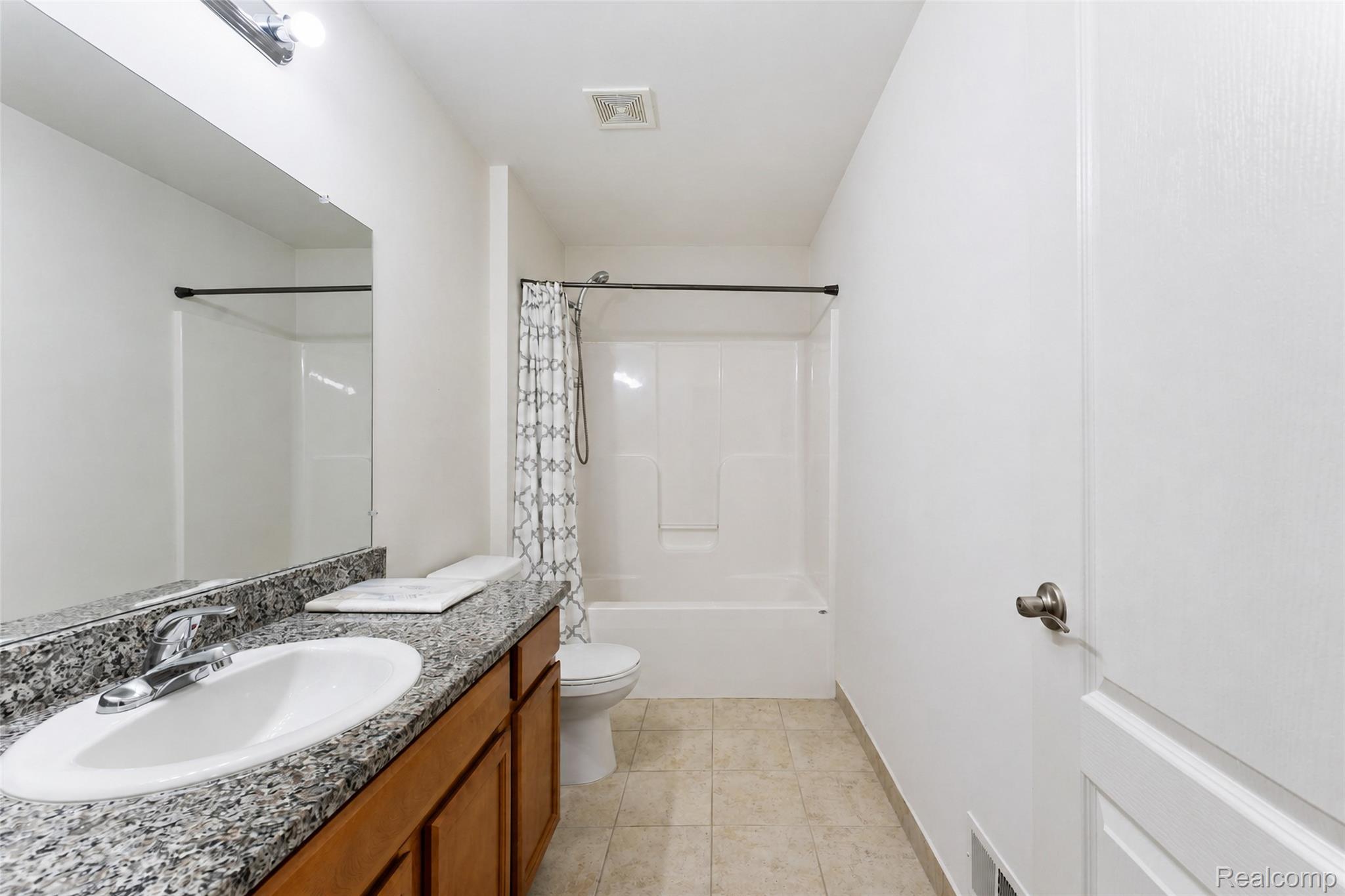 446 Cherry Stone Drive Property Photo 18