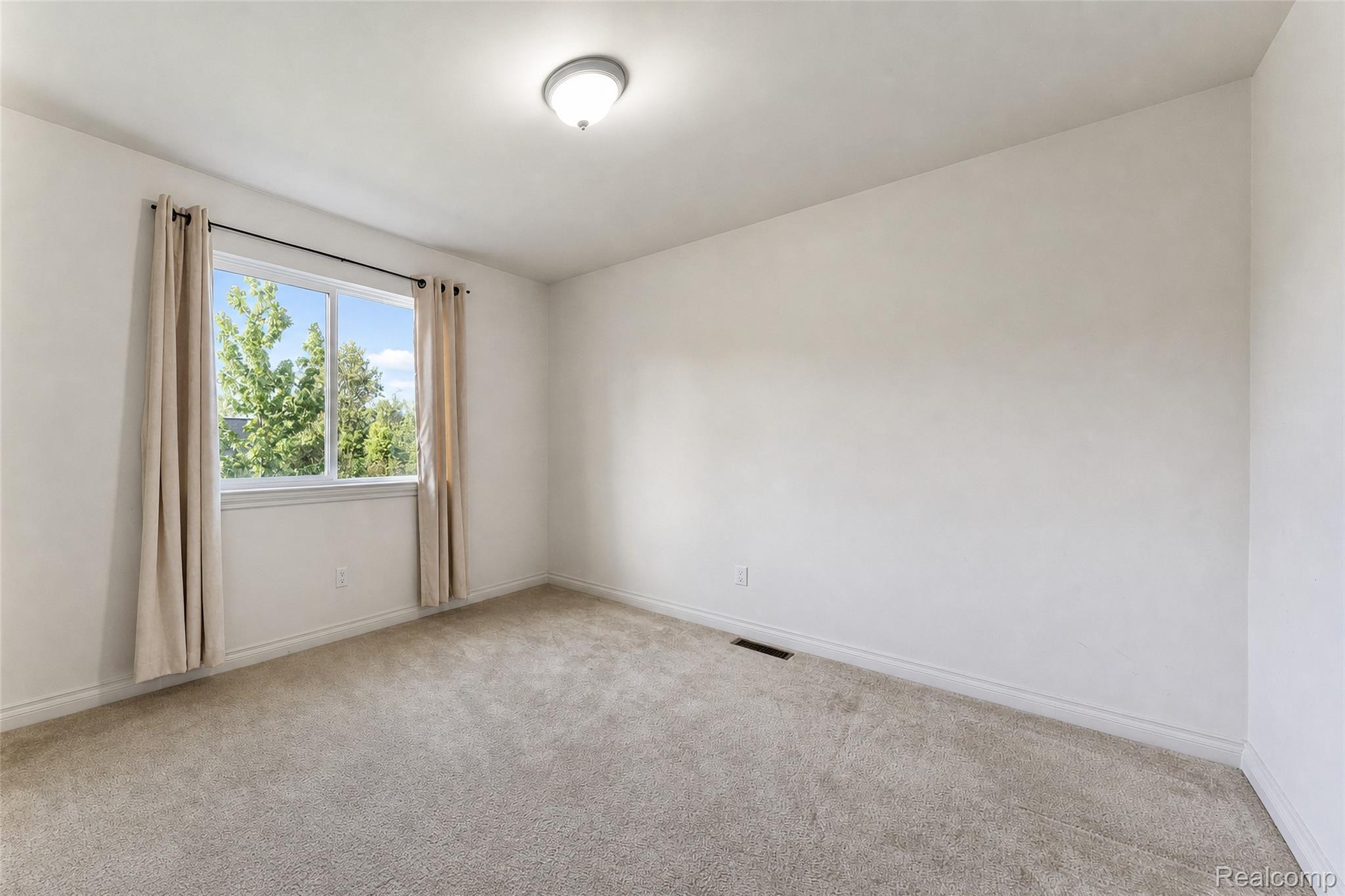 446 Cherry Stone Drive Property Photo 20