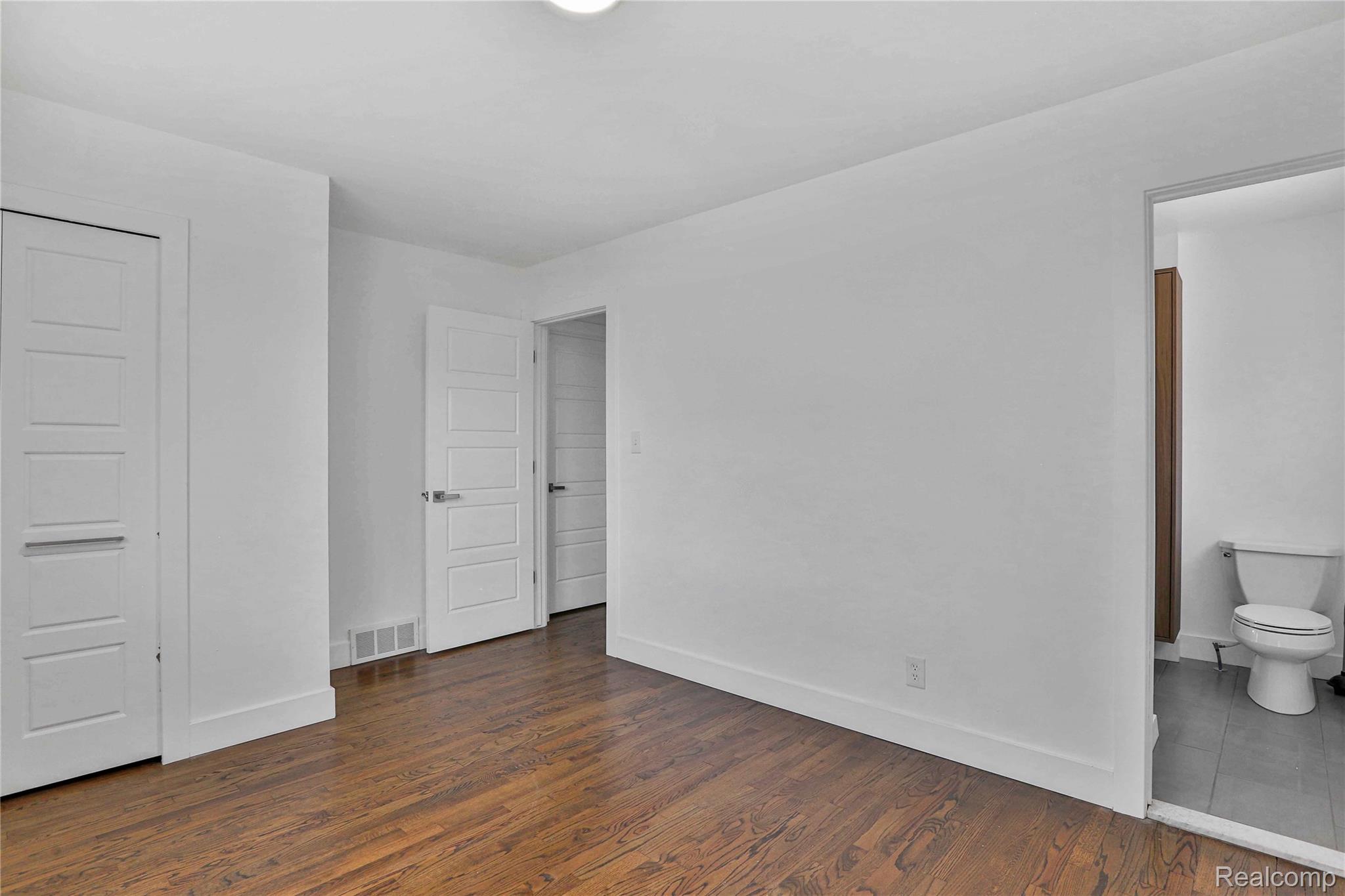 4260 Kiefer Avenue Property Photo 4