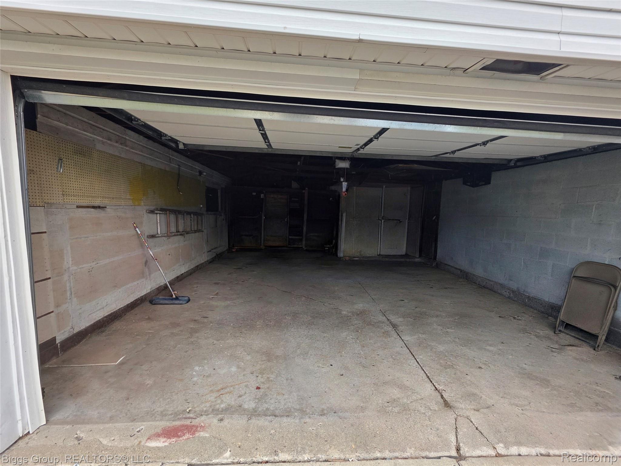 11414 Burt Road Property Photo 16