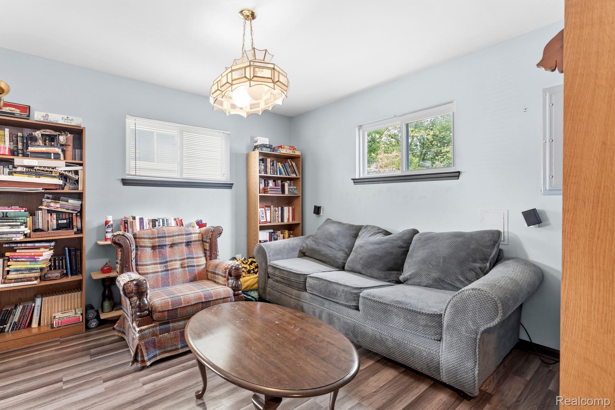 21708 Powers Avenue Property Photo 10