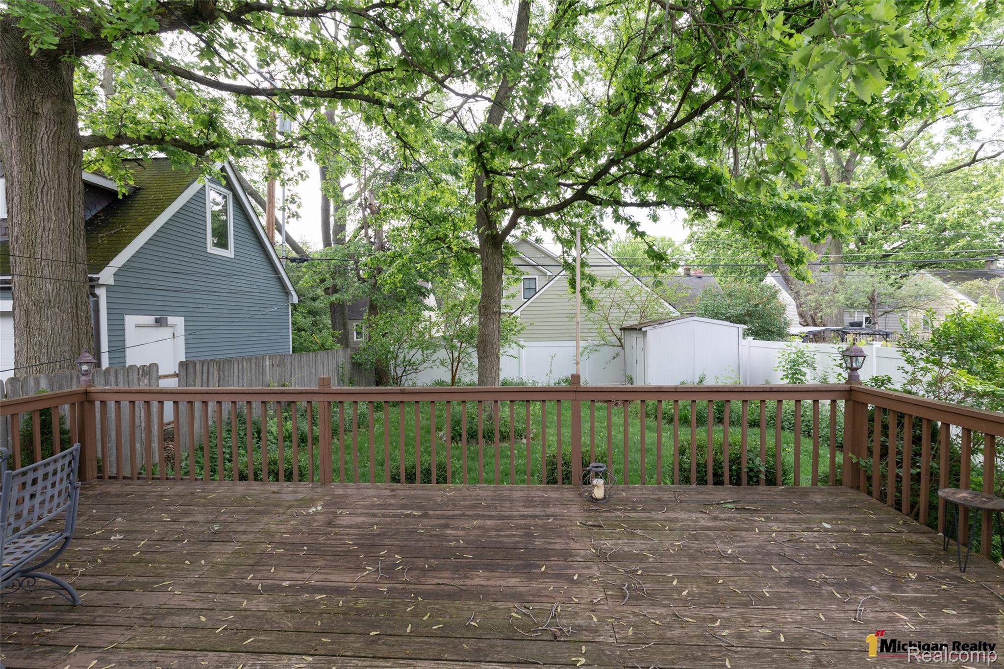 1564 Cole Street Property Photo 25
