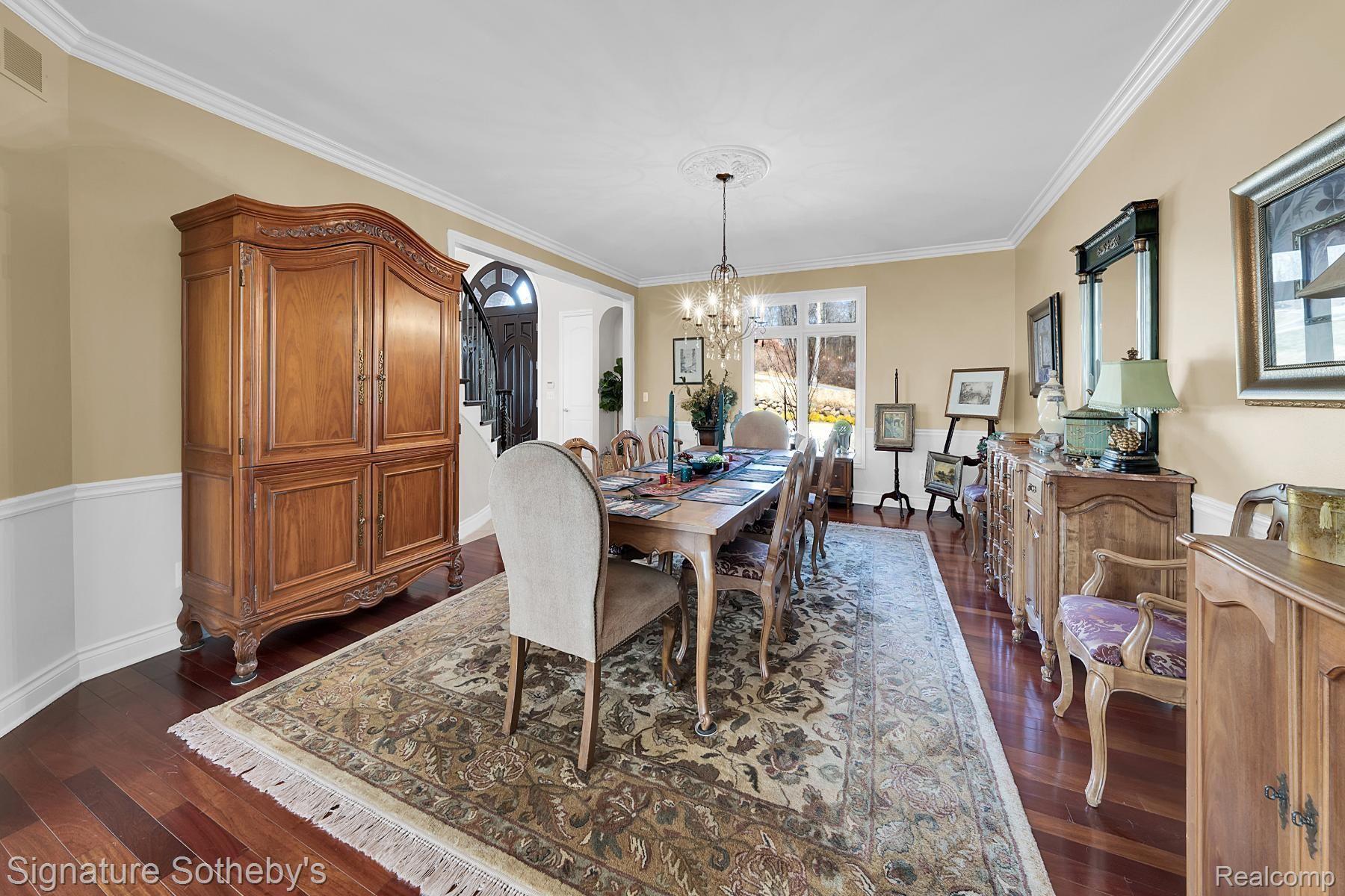 5001 Forest Valley Property Photo 22