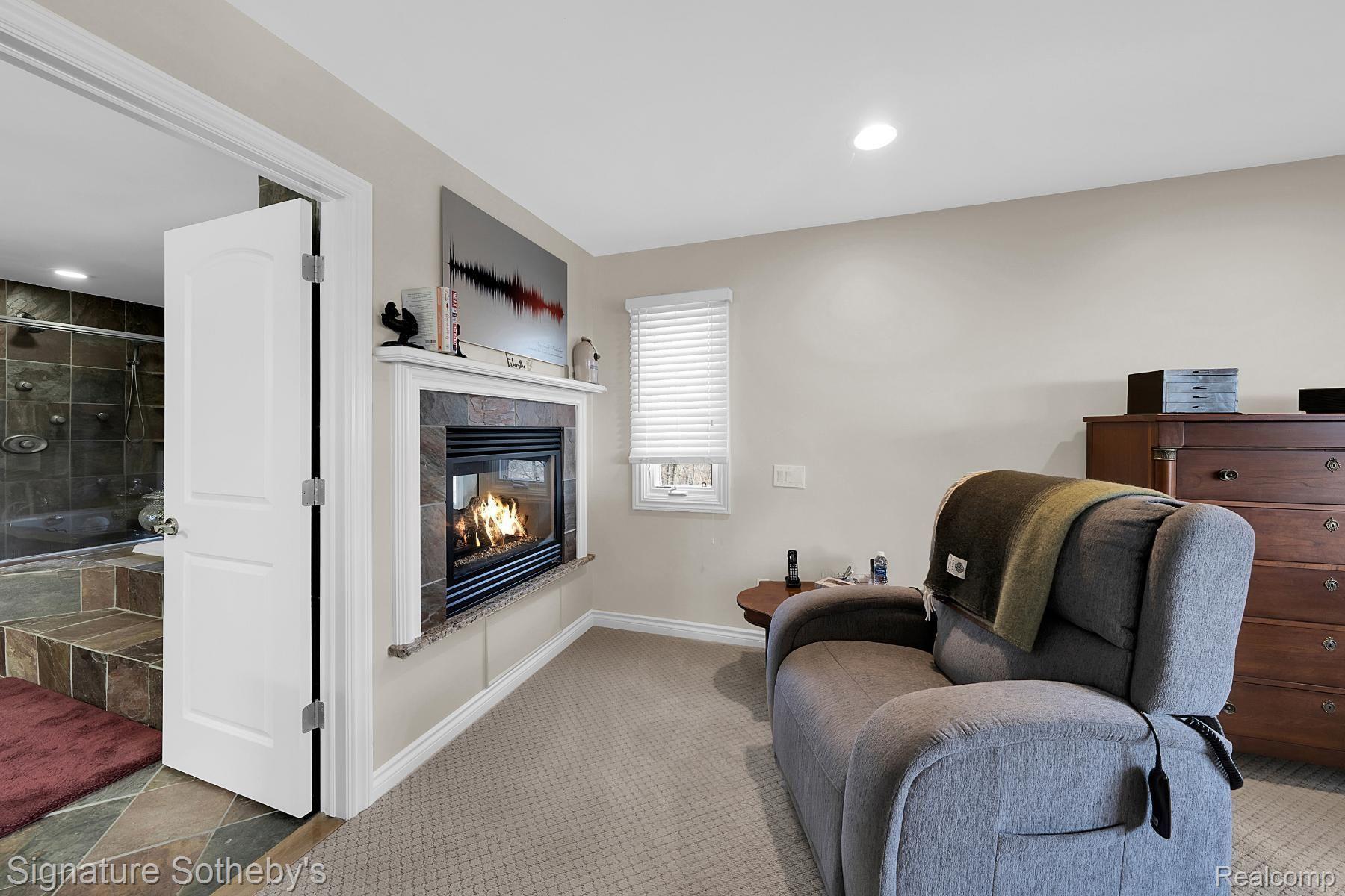 5001 Forest Valley Property Photo 41