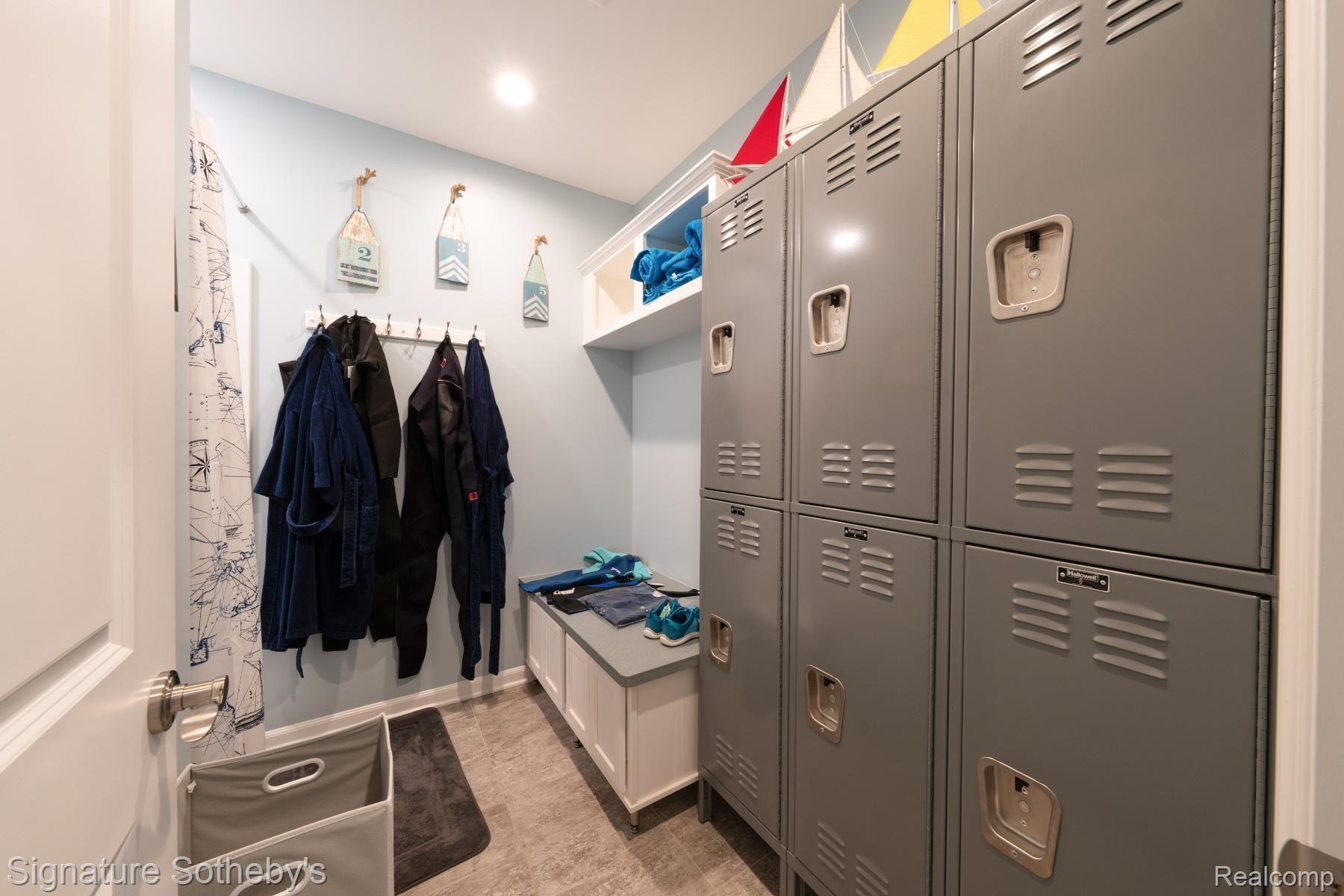 5001 Forest Valley Property Photo 65