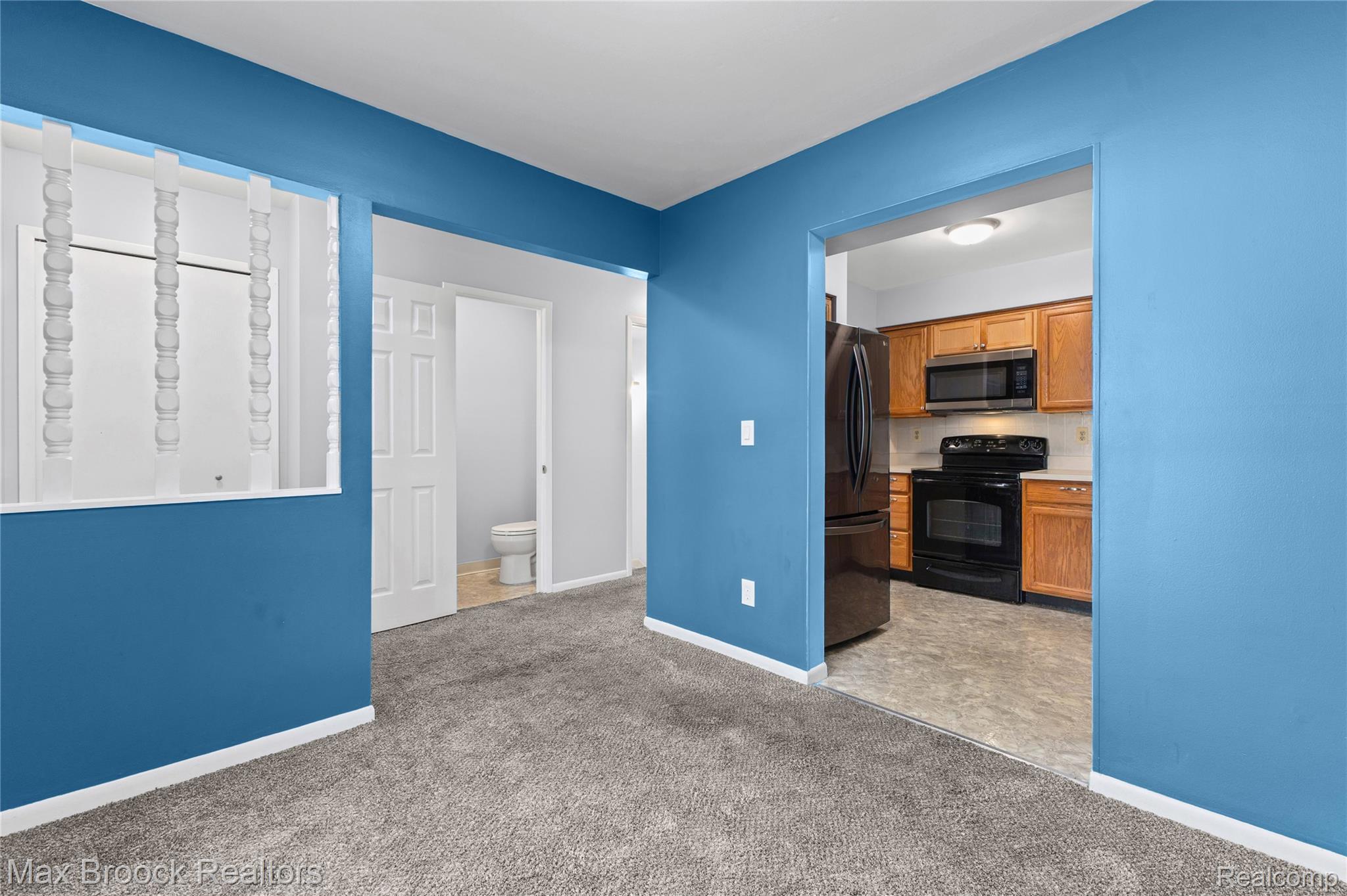 39754 Manor Drive Property Photo 9