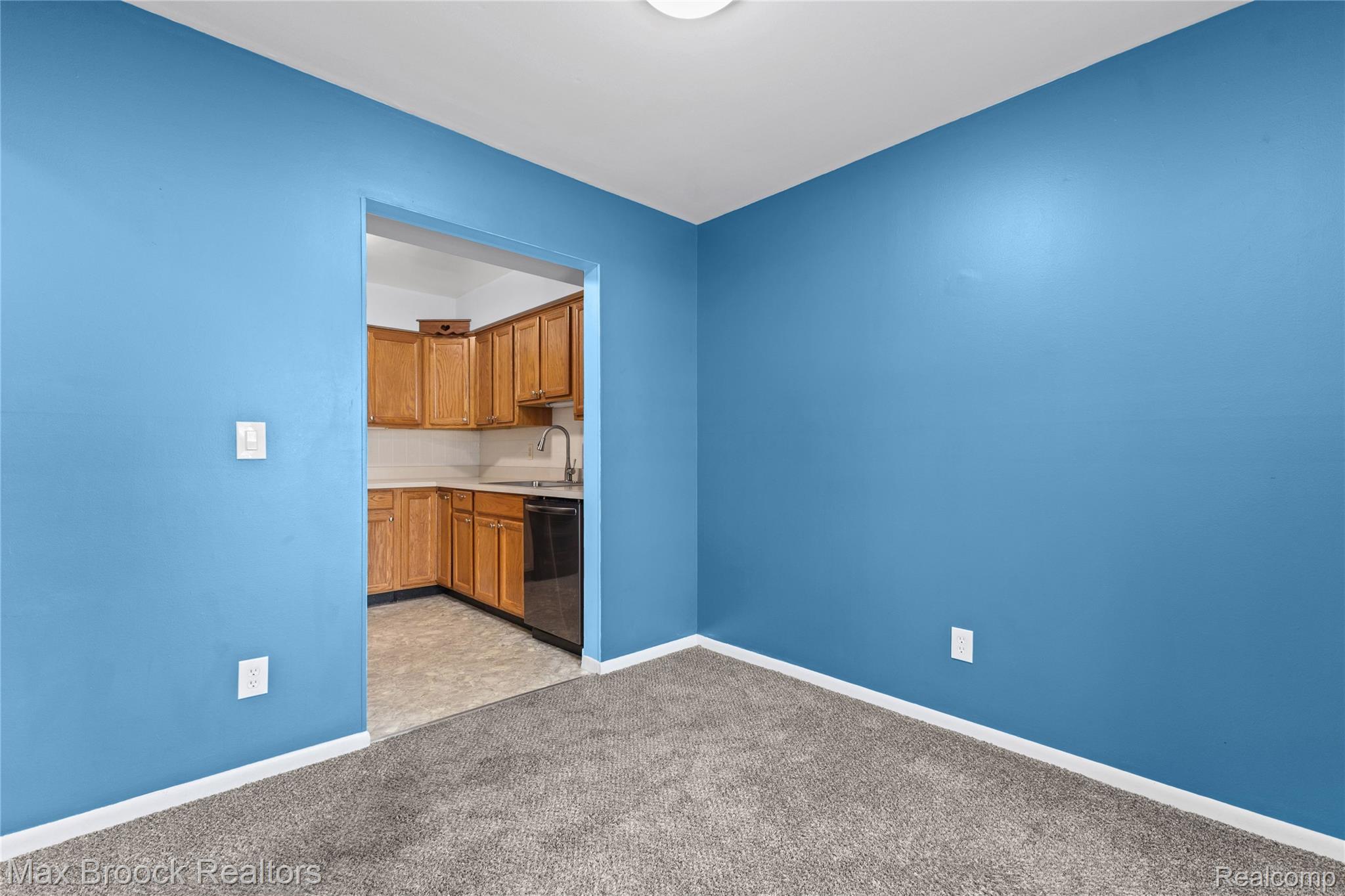 39754 Manor Drive Property Photo 10