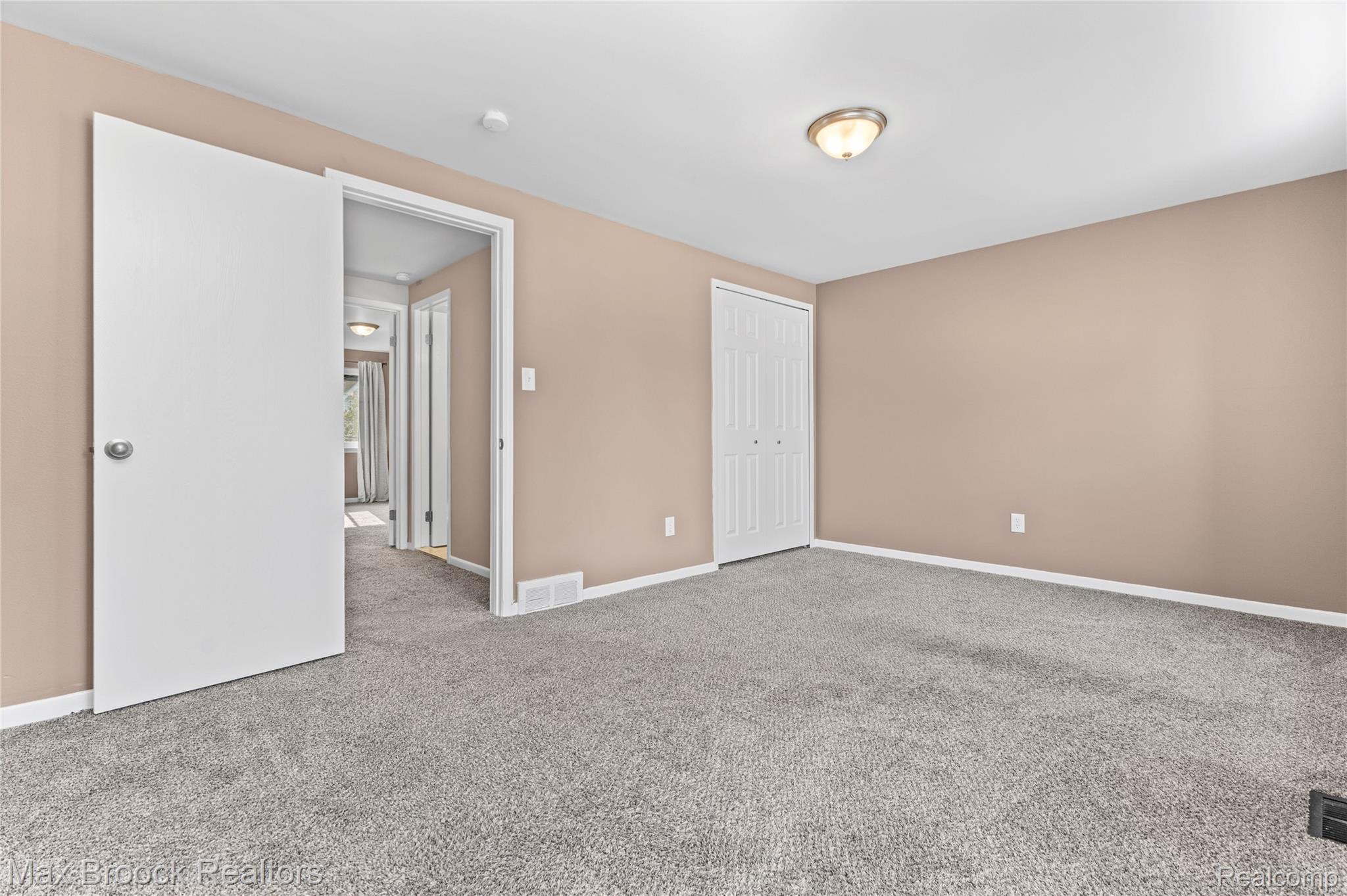 39754 Manor Drive Property Photo 27