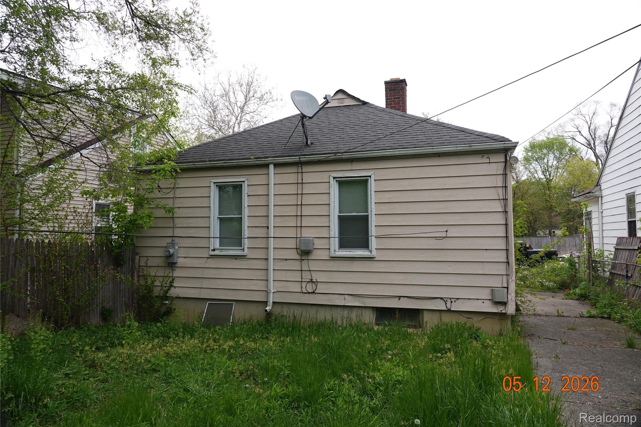 8275 Vaughan Street Property Photo 16
