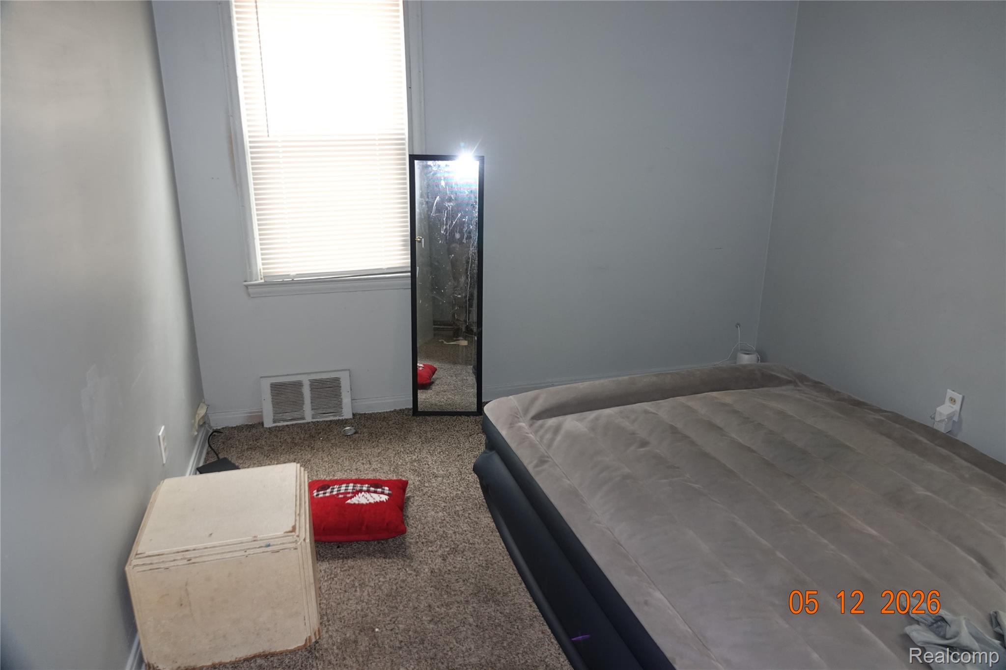 8275 Vaughan Street Property Photo 25