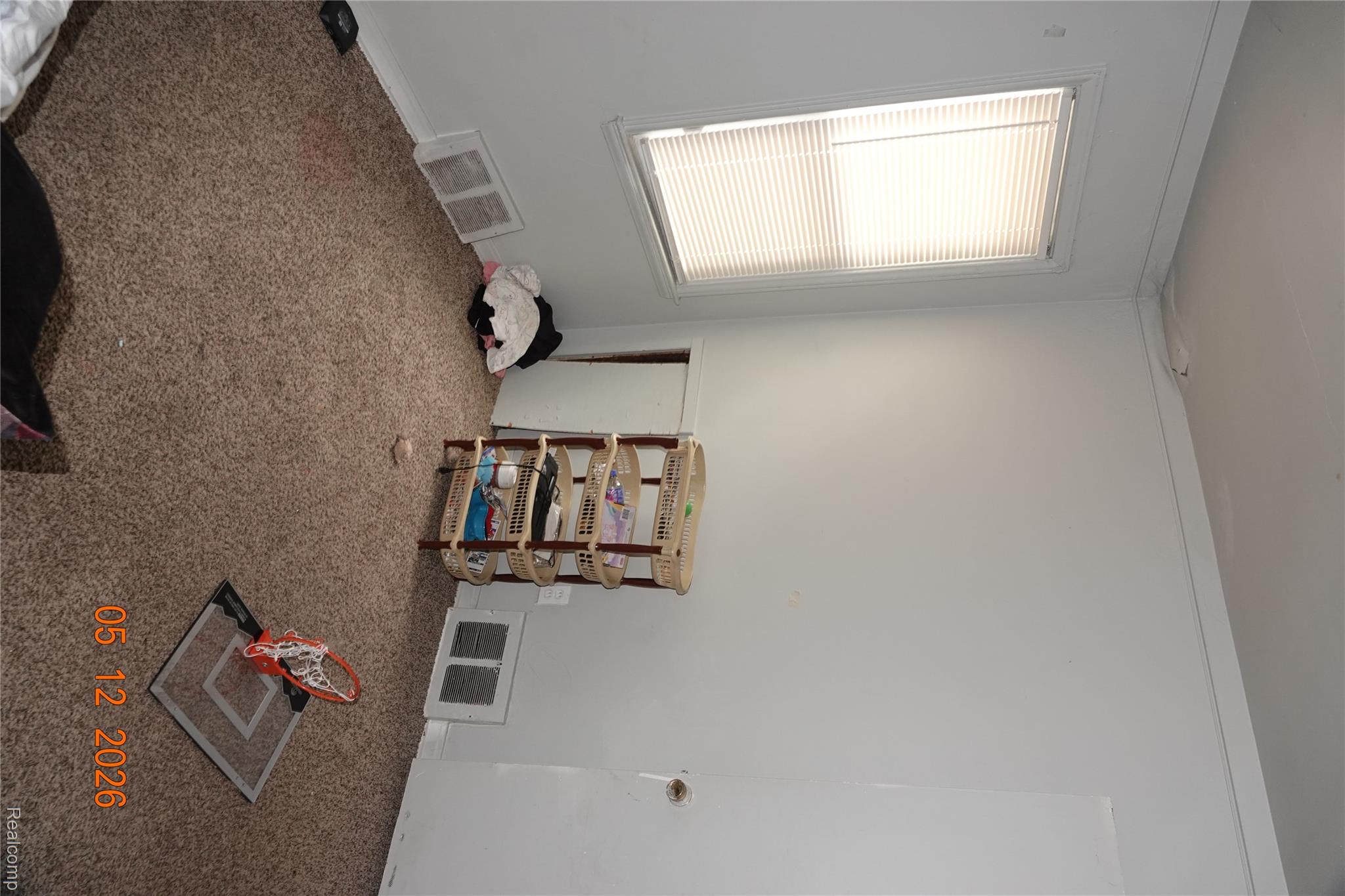 8275 Vaughan Street Property Photo 28