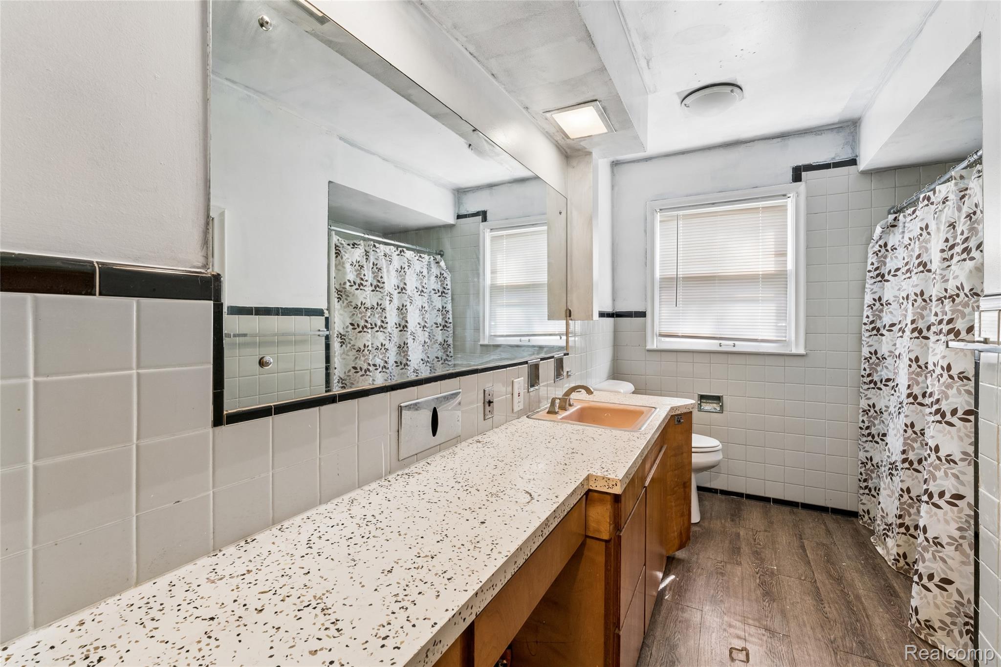 1610 Garfield Avenue Property Photo 7