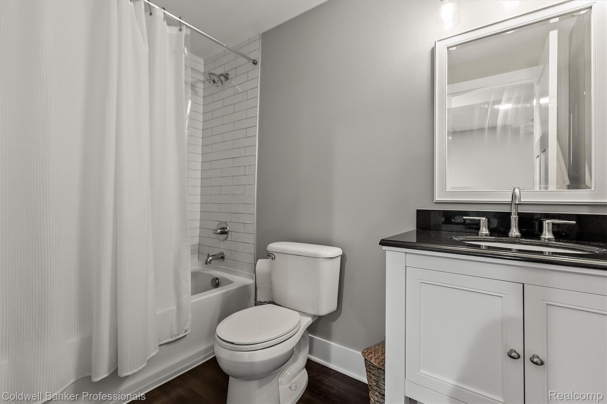663 Herald Street Property Photo 46