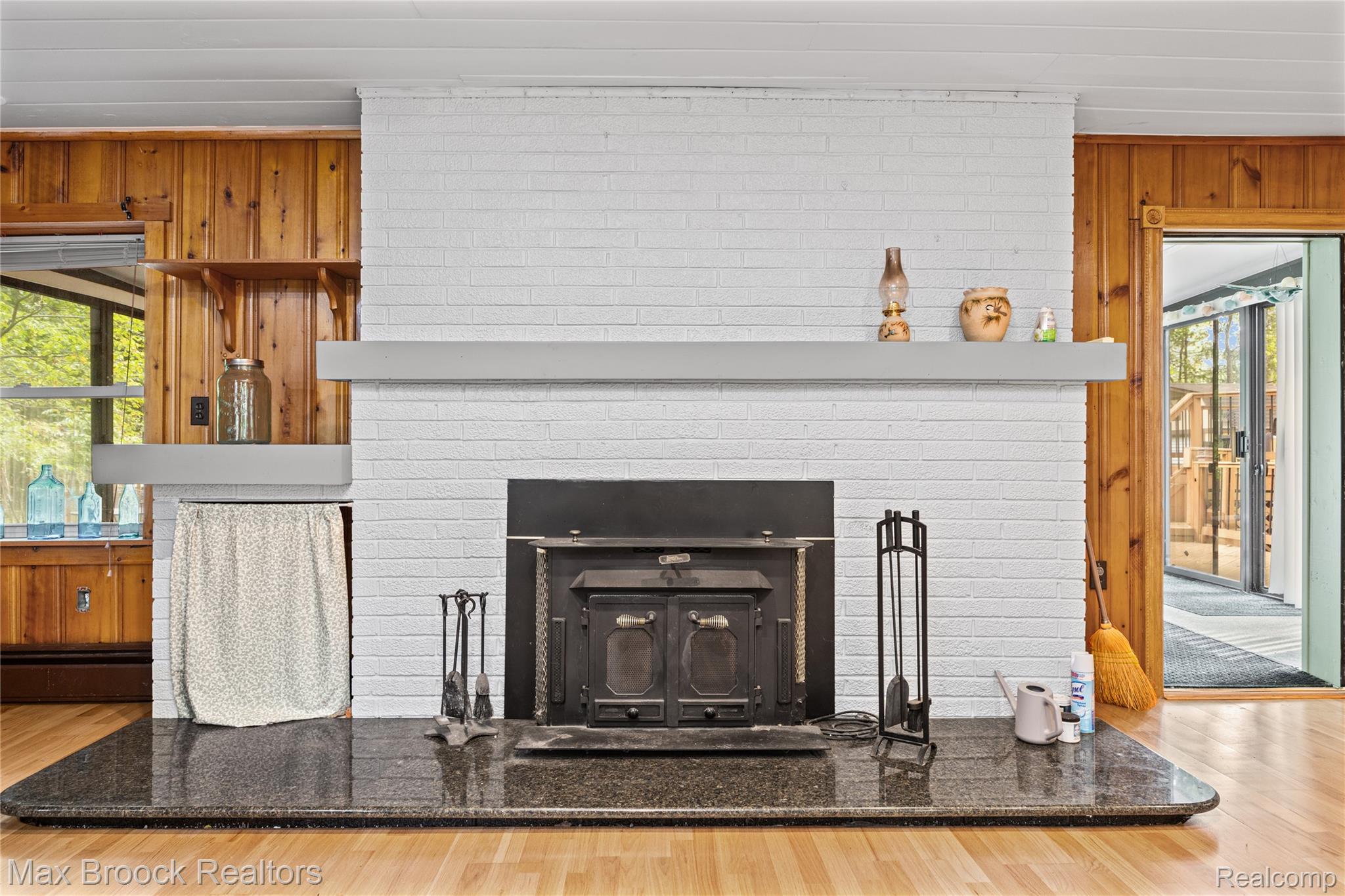 29799 Linden Street Property Photo 21