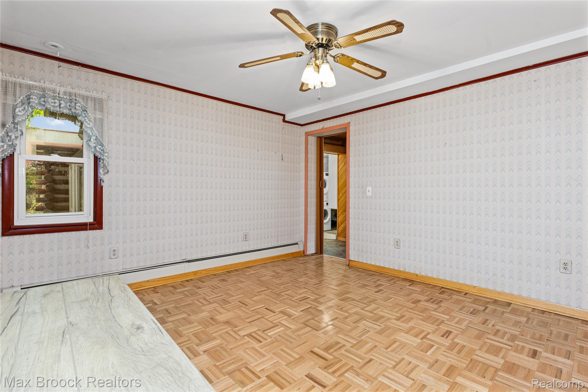 29799 Linden Street Property Photo 35
